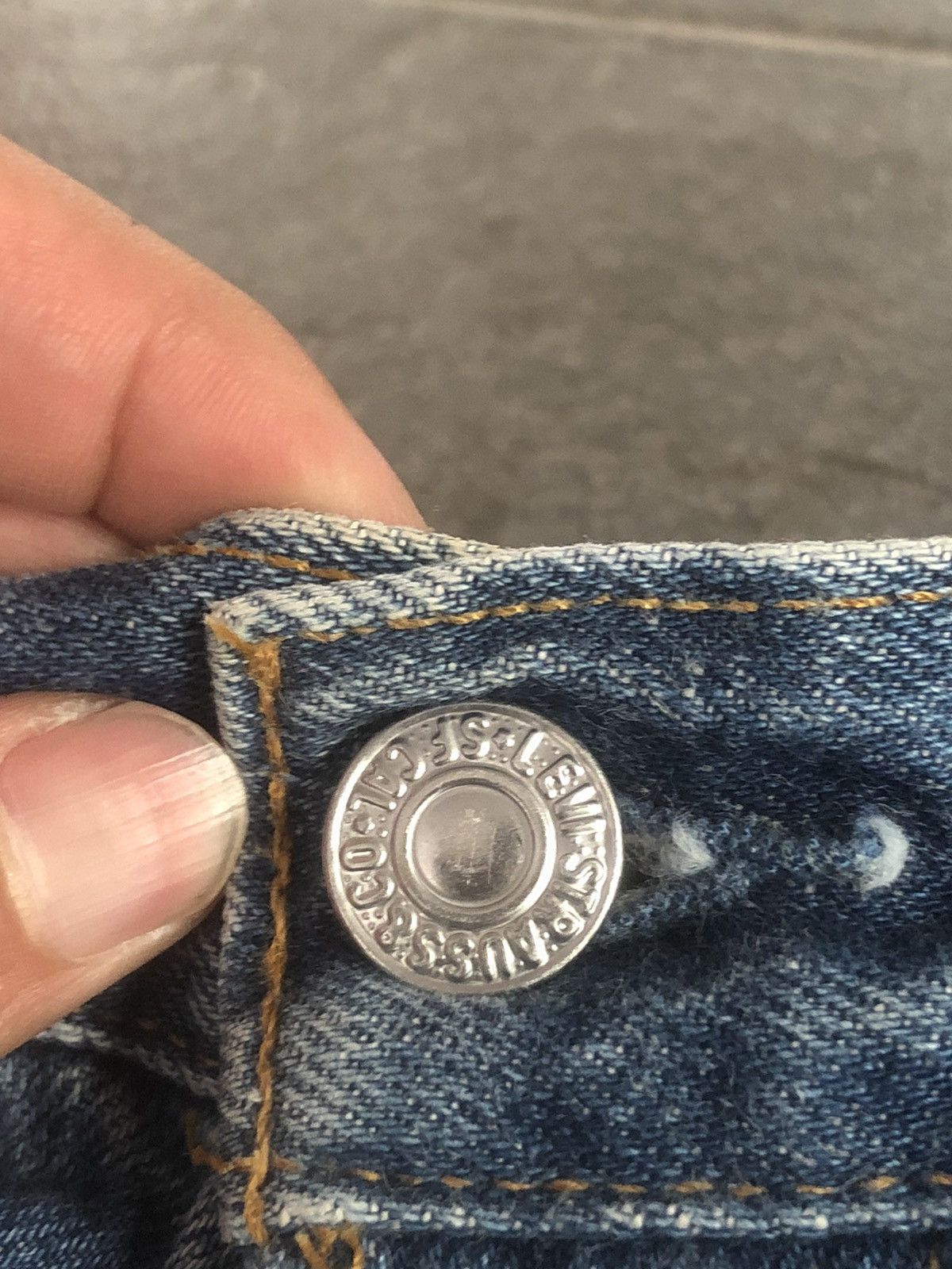 Levi's Vintage 90s Levis 901 Women High Waist Denim Size 30" / US 8 / IT 44 - 10 Thumbnail