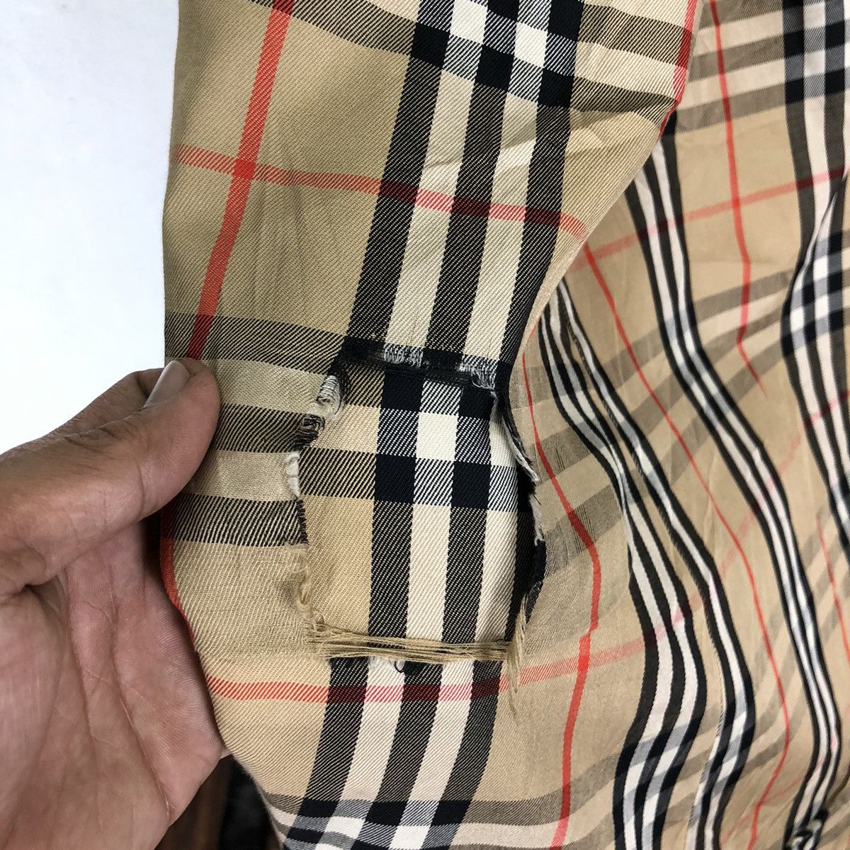 Burberry 💥VINTAGE BURBERRY NOVA CHECK TRENCH COAT JACKET Size US M / EU 48-50 / 2 - 8 Thumbnail
