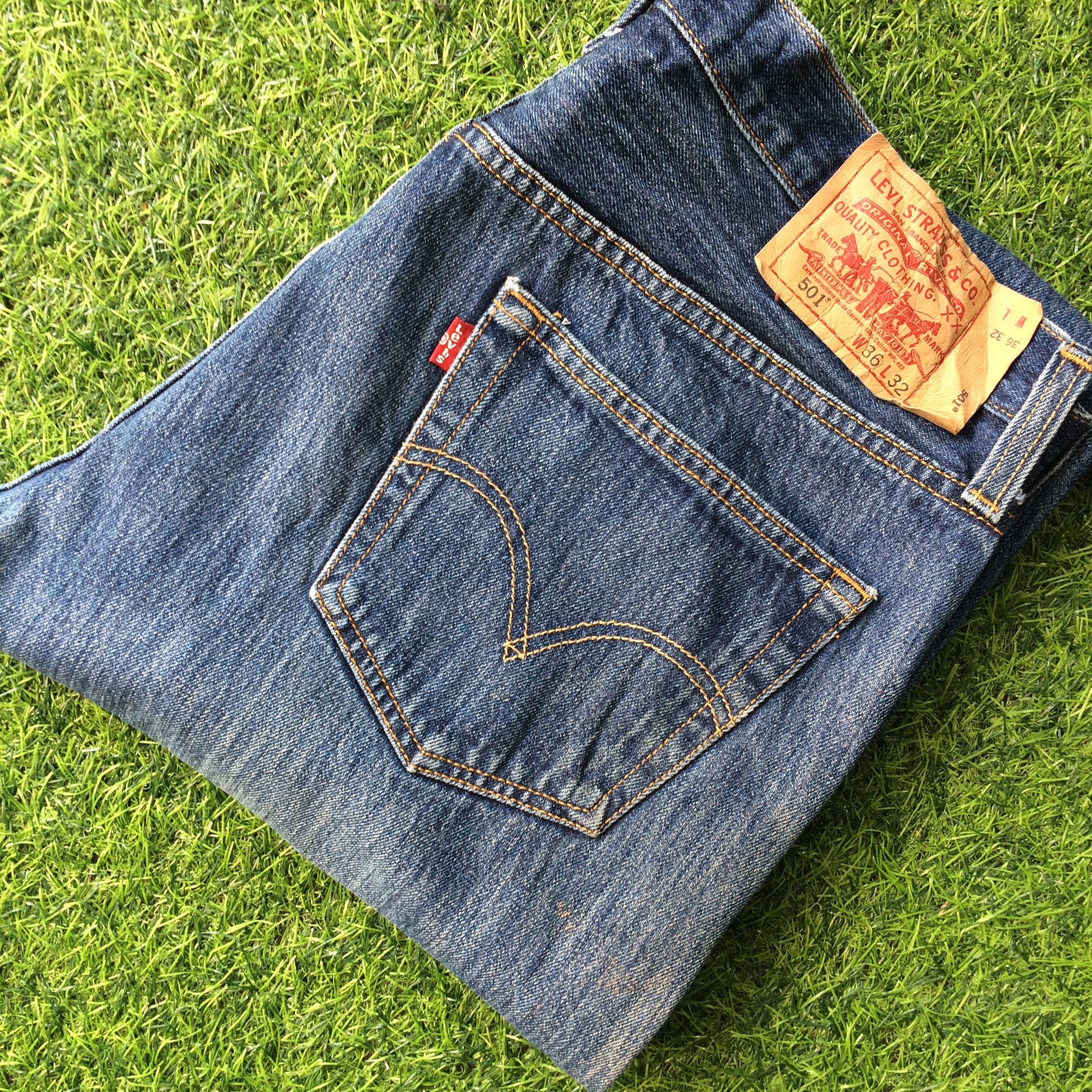 Levi's × Vintage Vintage Levis 501 Faded Dirty Blue Jeans #B-894 Size US 35 - 8 Thumbnail