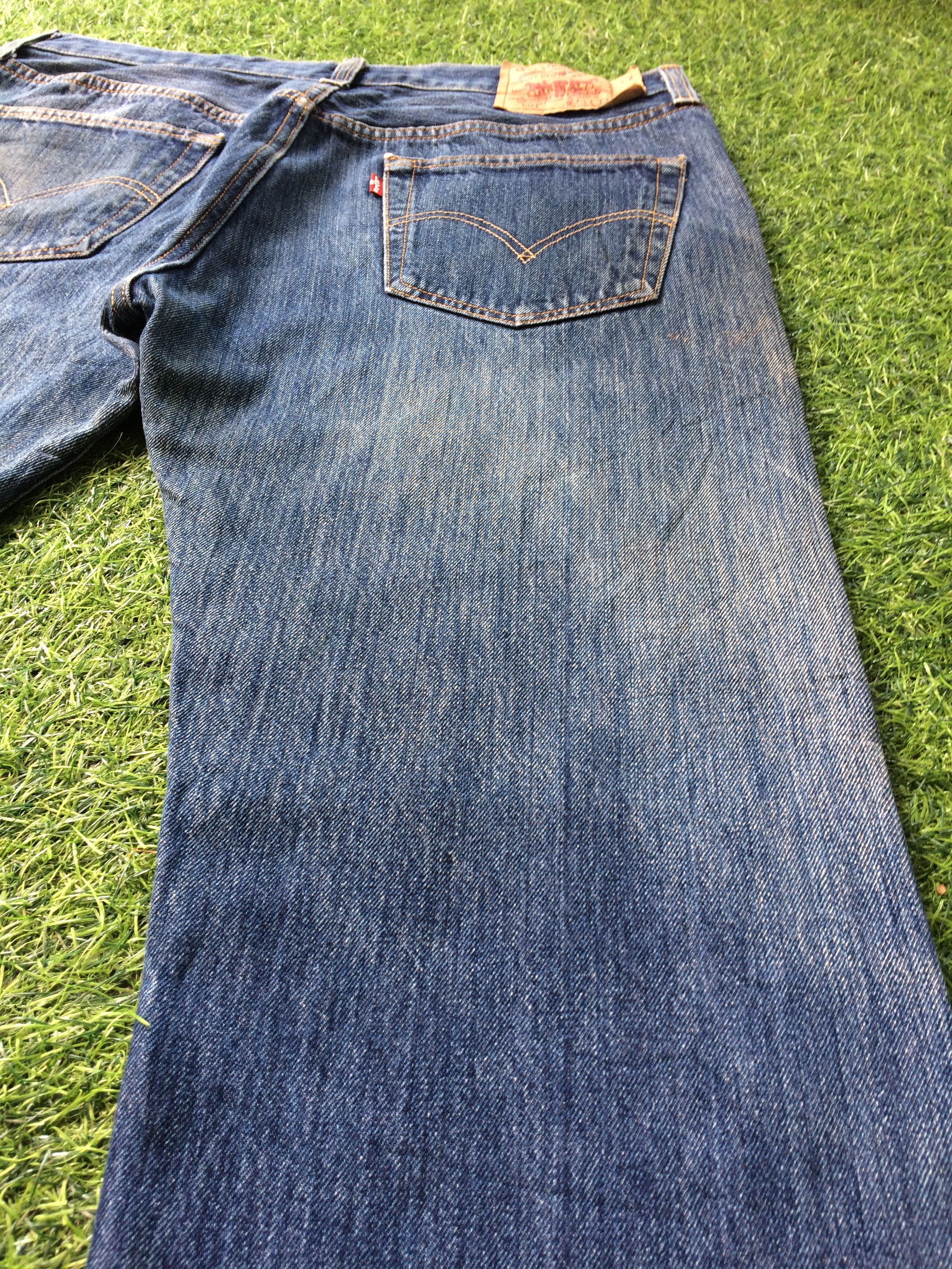 Levi's × Vintage Vintage Levis 501 Faded Dirty Blue Jeans #B-894 Size US 35 - 6 Thumbnail
