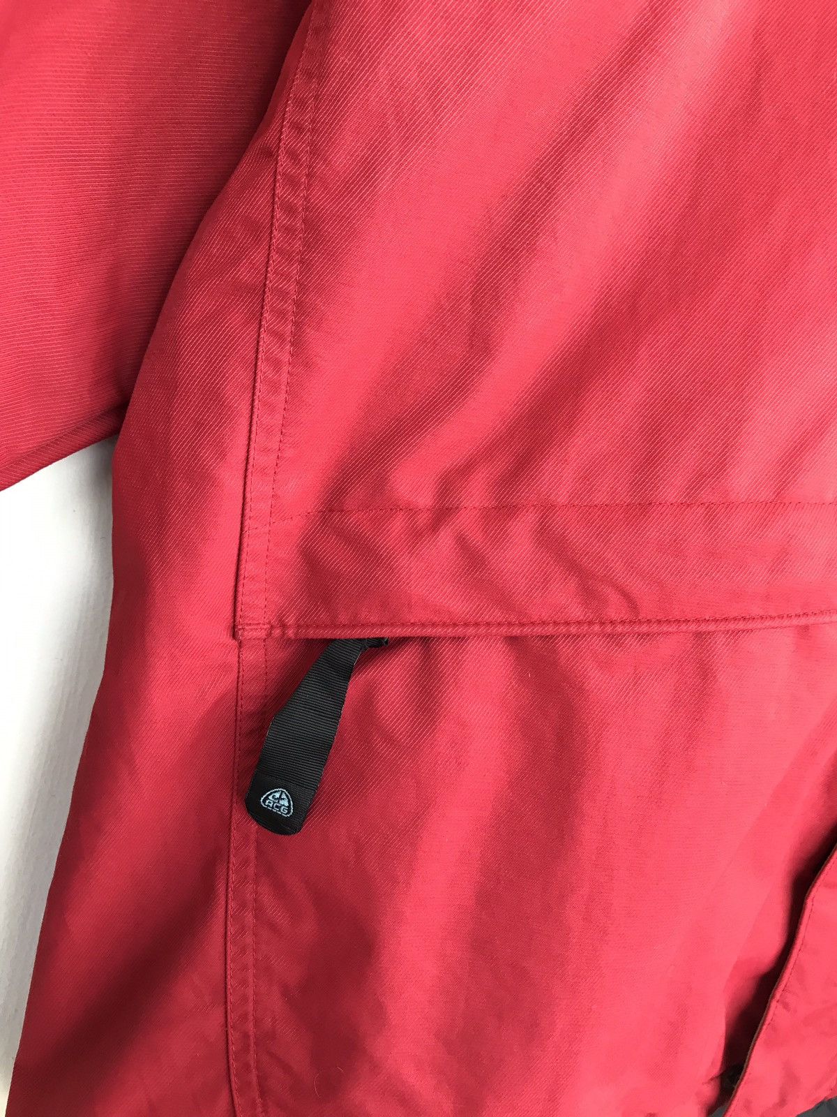 Nike ACG Nike Acg Windbreaker Jacket Nike Streetwear Jacket Size US L / EU 52-54 / 3 - 4 Thumbnail