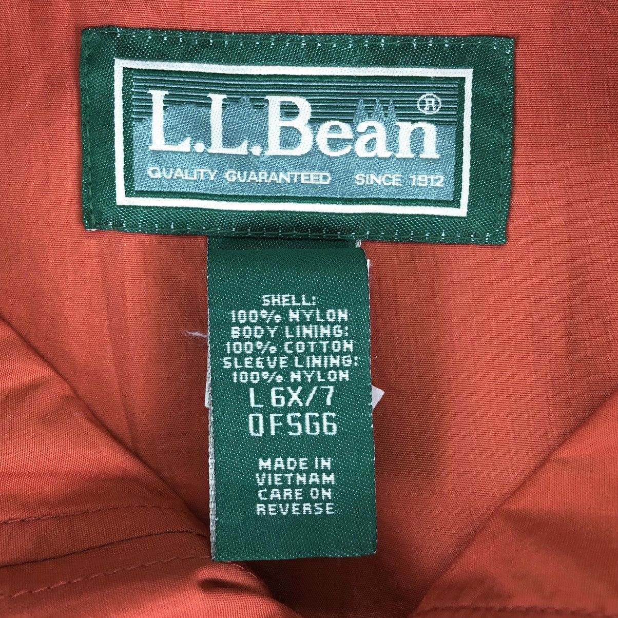 L.L. Bean Vintage L.L Bean Windbreaker Nylon Zipper Hoodie Jacket Size US XXS / EU 40 - 13 Thumbnail