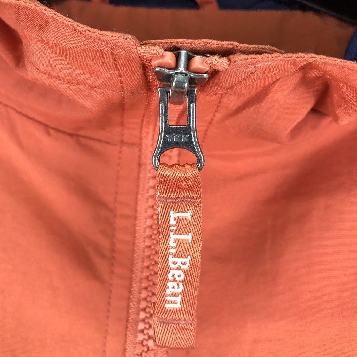 L.L. Bean Vintage L.L Bean Windbreaker Nylon Zipper Hoodie Jacket Size US XXS / EU 40 - 12 Thumbnail