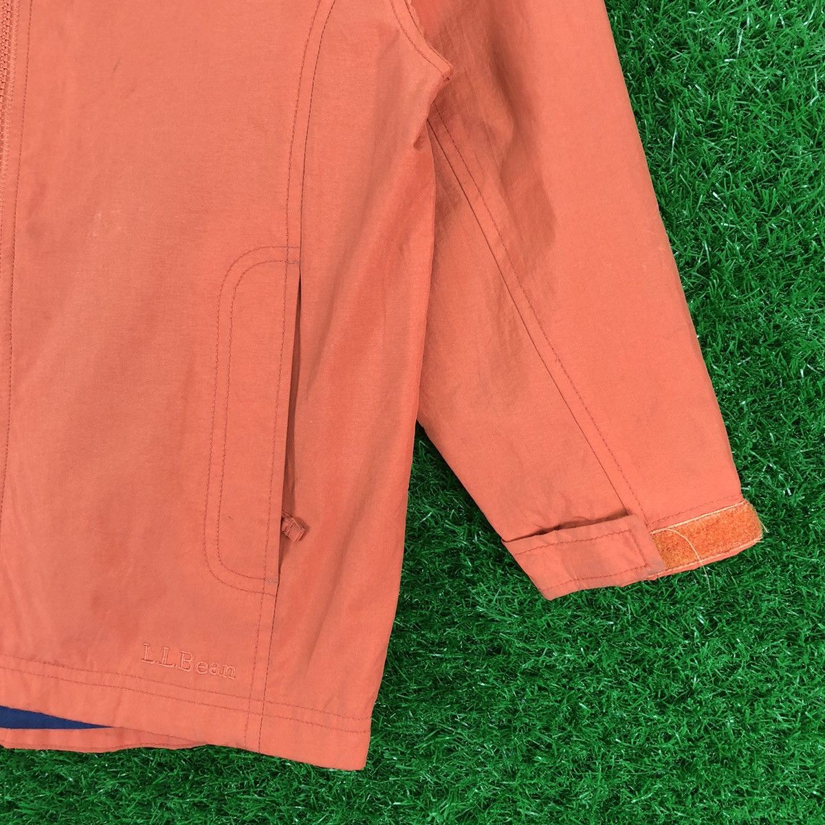 L.L. Bean Vintage L.L Bean Windbreaker Nylon Zipper Hoodie Jacket Size US XXS / EU 40 - 3 Thumbnail
