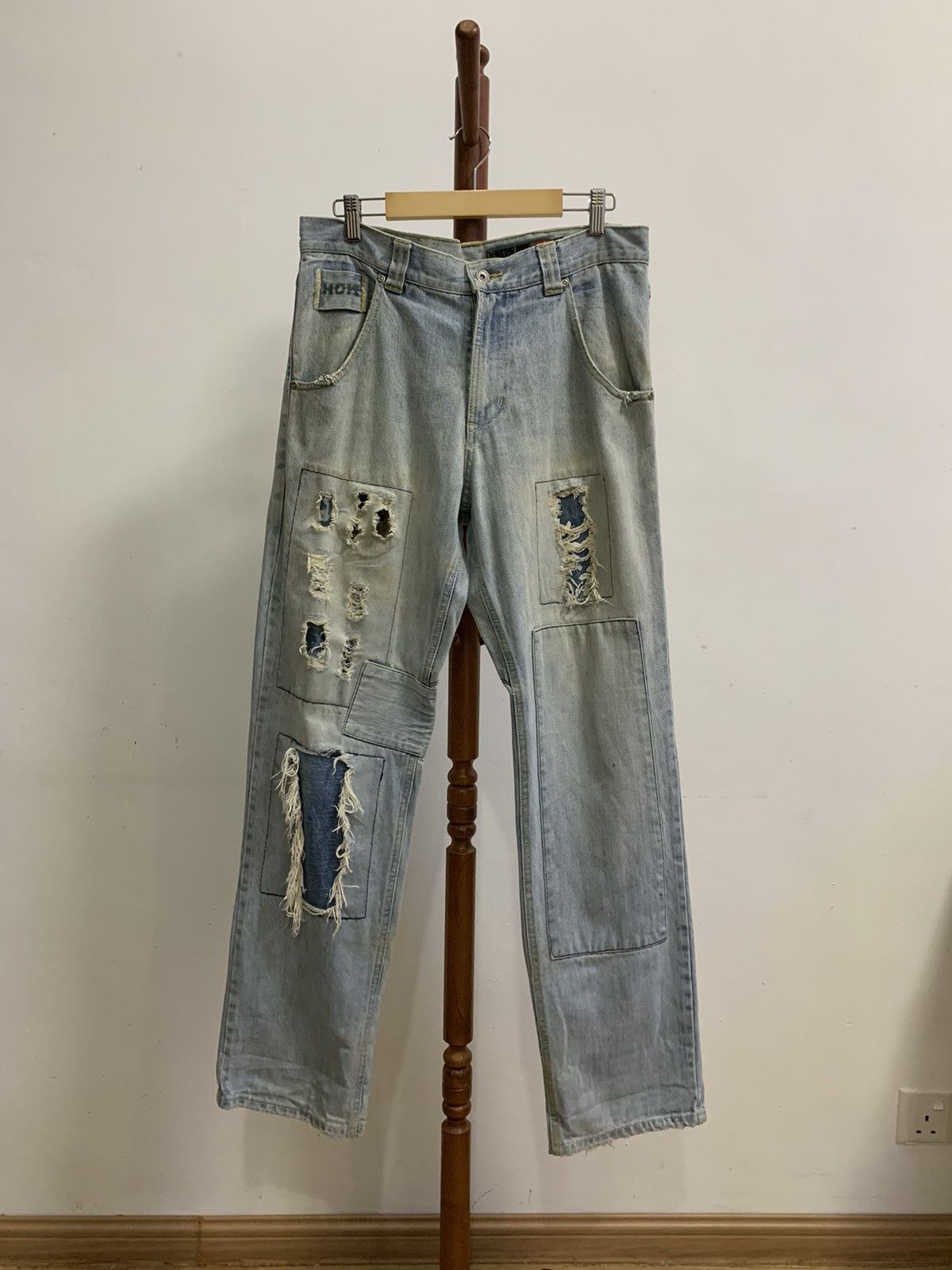 Quiksilver Quiksilver Distressed Denim Patchwork Size US 32 / EU 48 - 1 Thumbnail