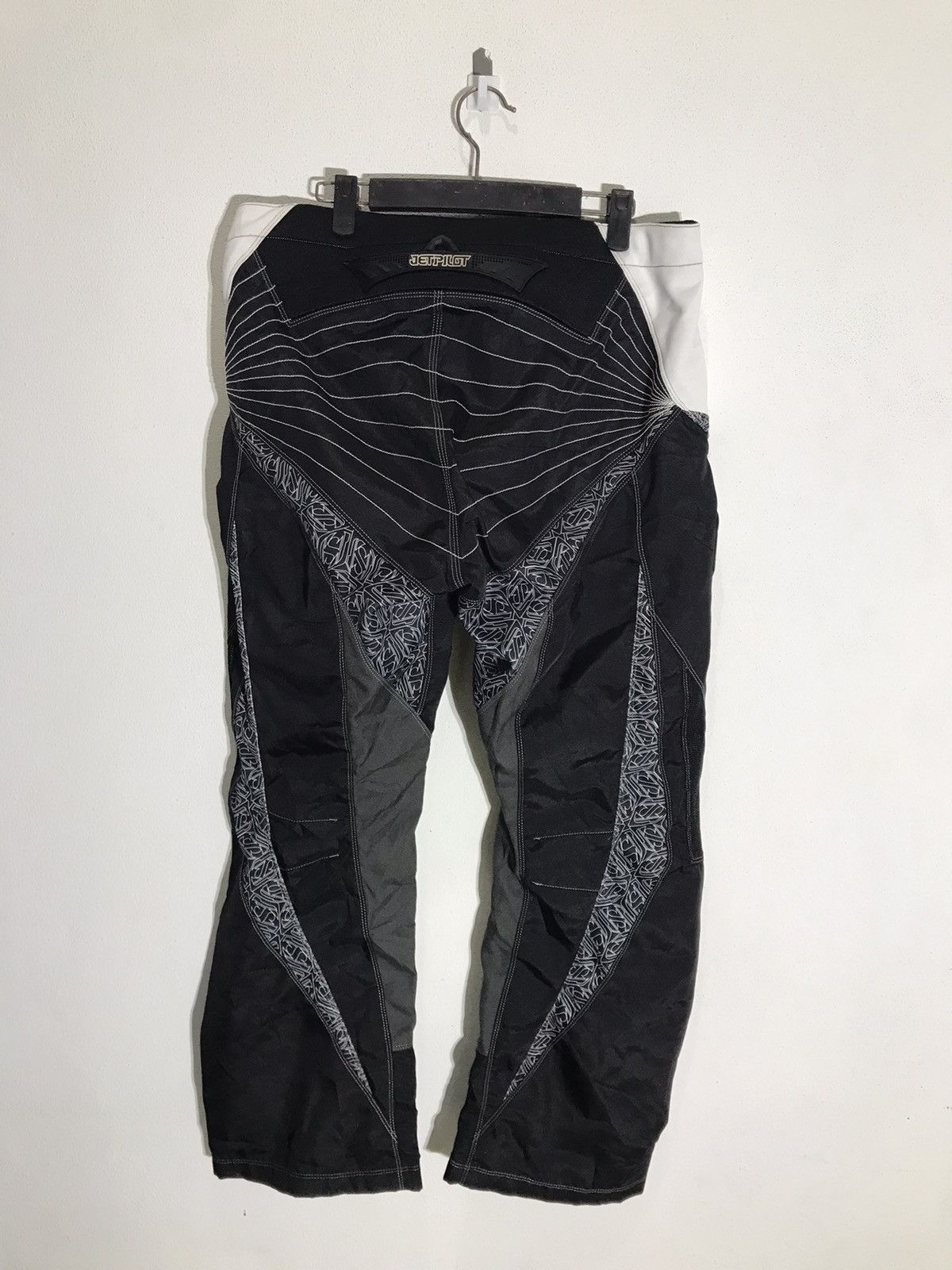 Bonfire Outerwear × Japanese Brand JET PILOT SKI PANTS BOGNER STYLE Size US 34 / EU 50 - 2 Thumbnail