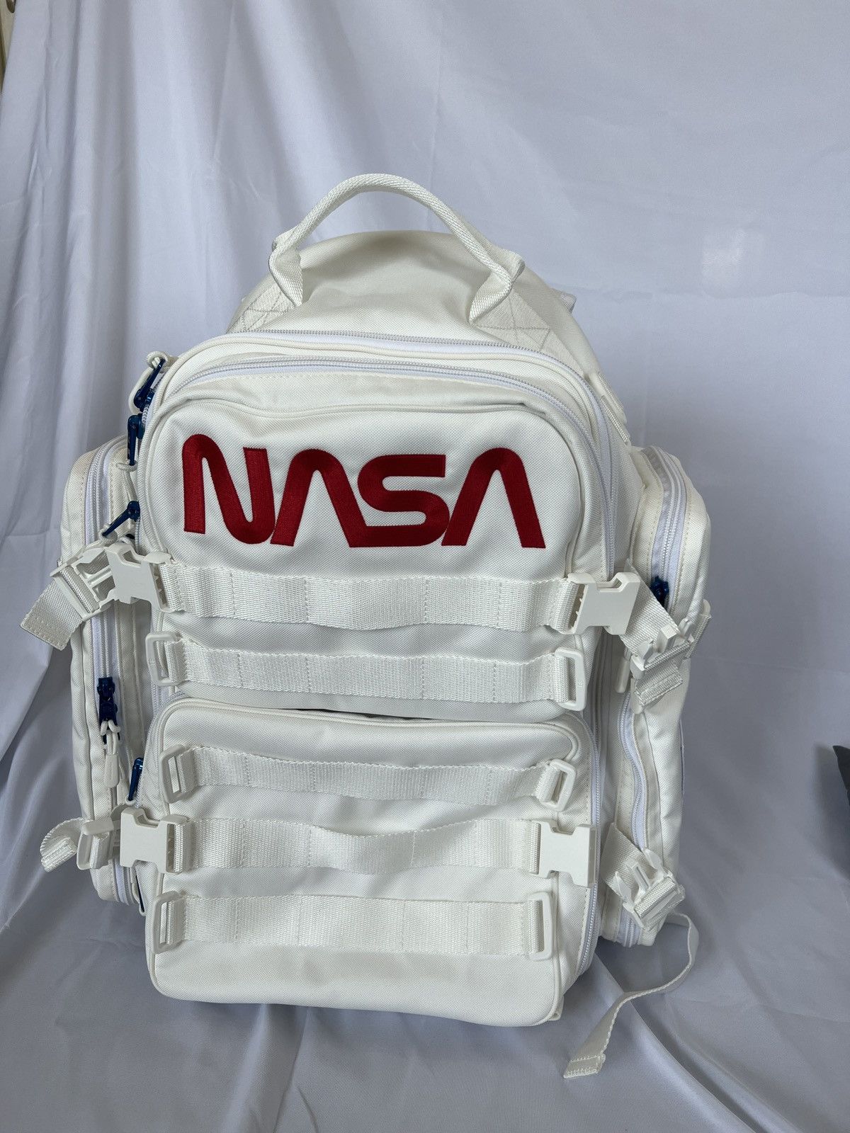 Balenciaga *RARE* Balenciaga AW21 Afterworld Astronaut NASA Backpack Size ONE SIZE - 15 Thumbnail