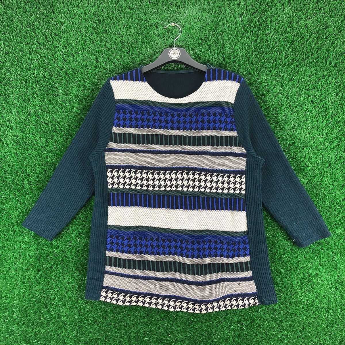 Aran Isles Knitwear Vintage Knit Multi Pattern Striped Long Sleeve Tee for Women Size M / US 6-8 / IT 42-44 - 1 Thumbnail