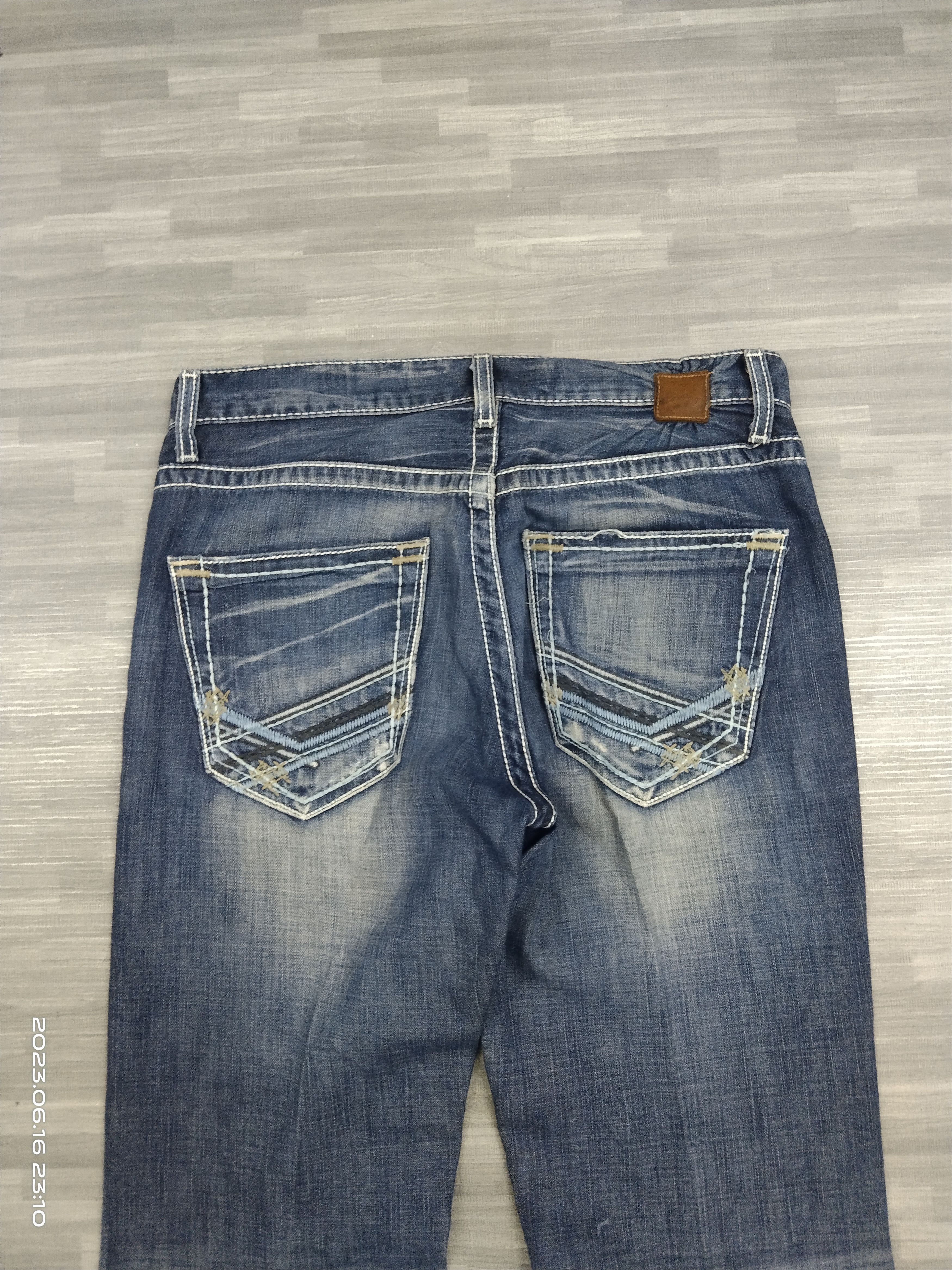 Japanese Brand FLARE WASHE BLUE BKE DENIM PANTS Size US 32 / EU 48 - 5 Thumbnail