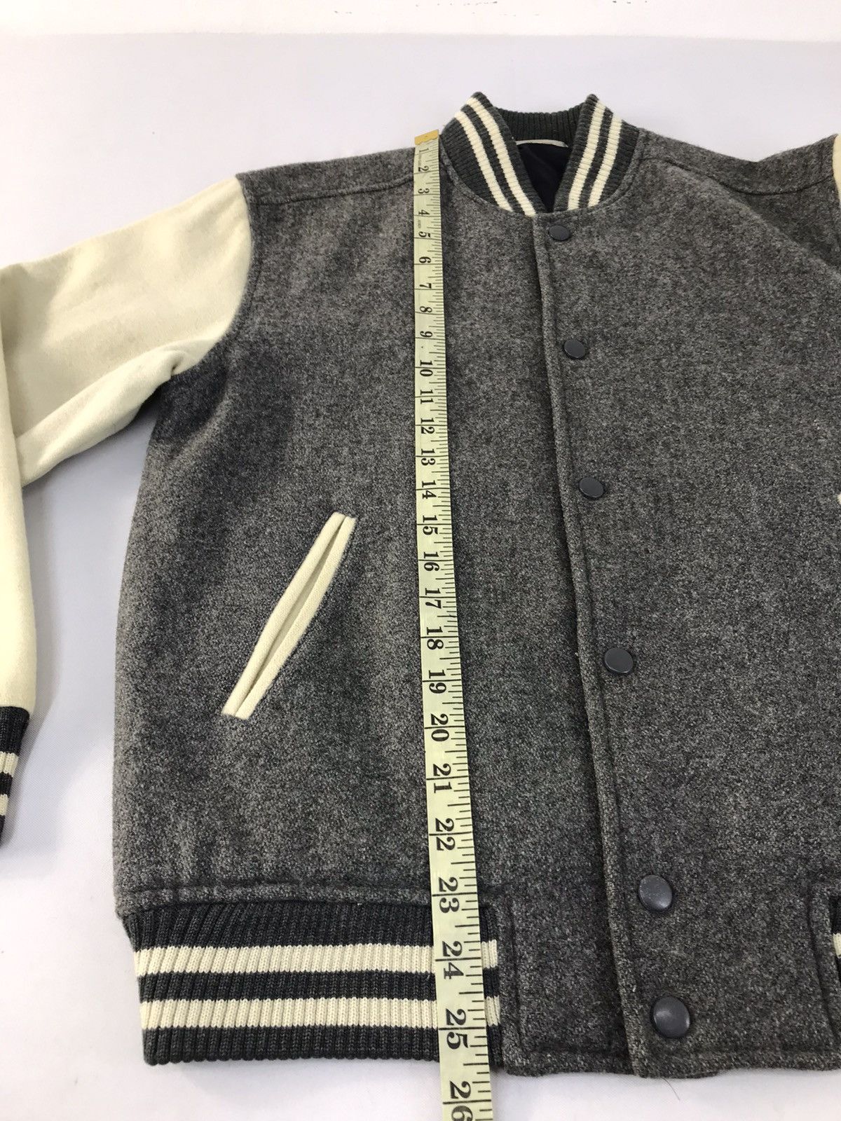 Japanese Brand Vintage Sporty Casual Varsity Jacket Snap Button Design Size US M / EU 48-50 / 2 - 13 Thumbnail