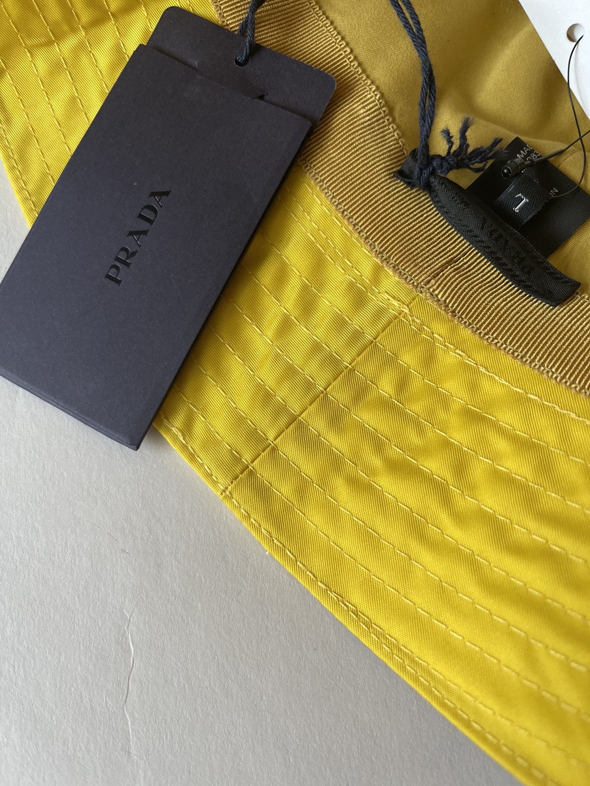 Prada Prada Nylon Bucket with triangle logo Size ONE SIZE - 7 Thumbnail