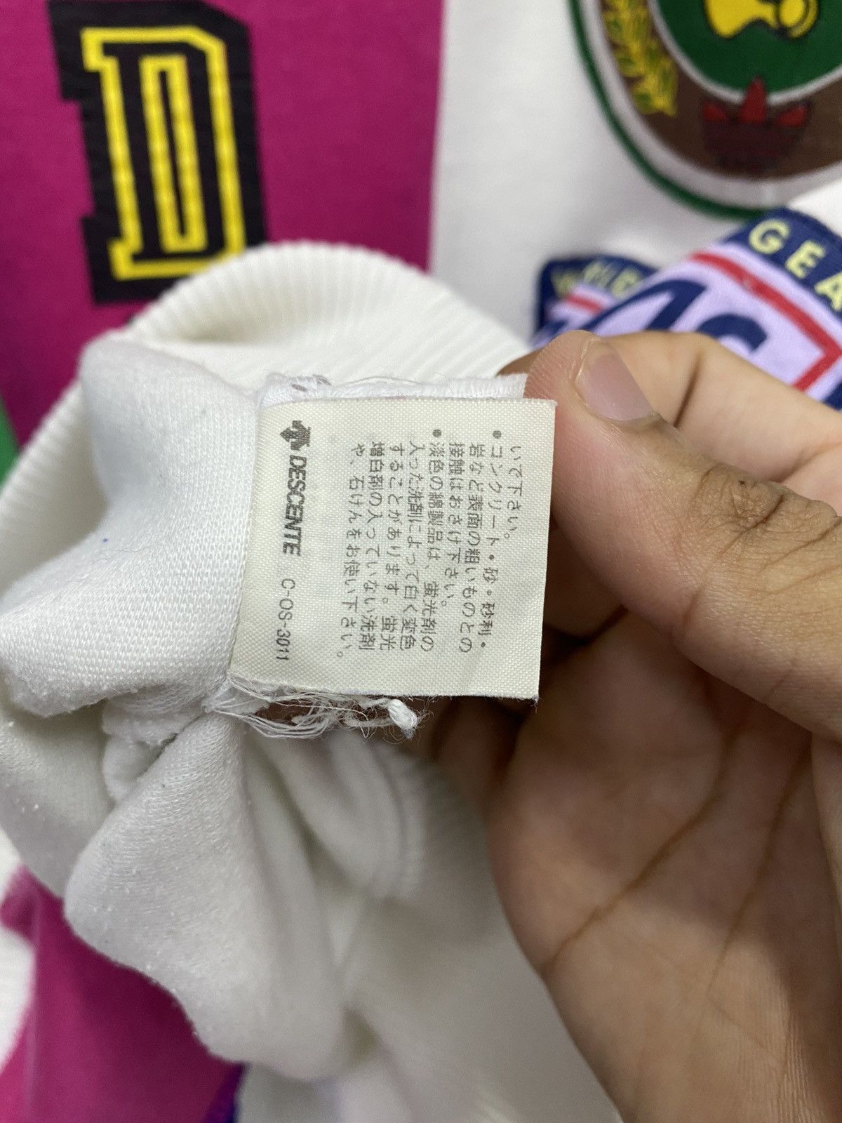 Adidas RARE🔥VINTAGE 80s ADIDAS INTERNATIONAL SPORT GEAR SWEATSHIRT Size US M / EU 48-50 / 2 - 10 Thumbnail