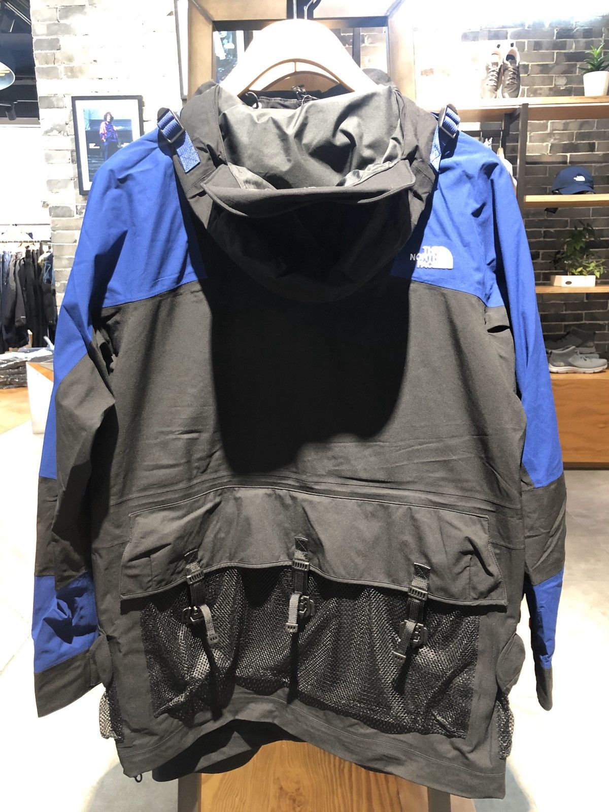 Kazuki Kuraishi × The North Face Urban Exploration KAZUKI PINK KK Alpha Futurelight™ Jacket Size US M / EU 48-50 / 2 - 4 Thumbnail