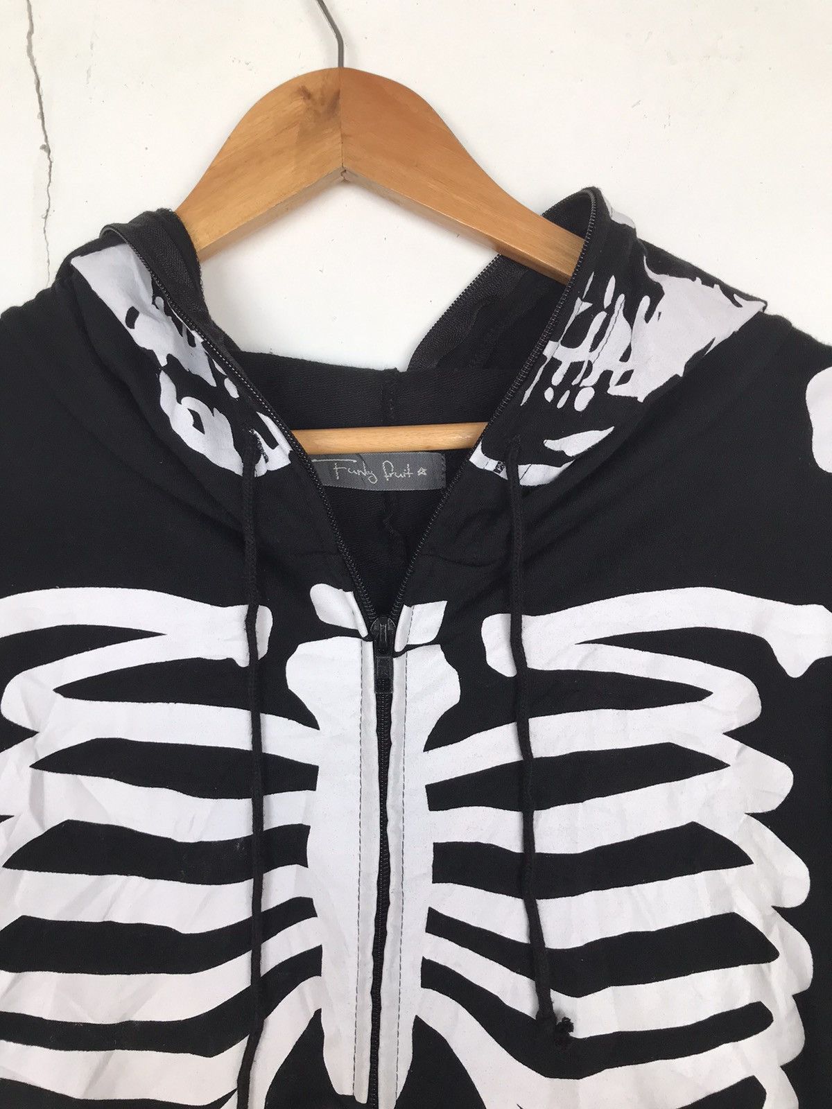 Japanese Brand Overprint Skeleton Bone hoodie full zipper Size US M / EU 48-50 / 2 - 3 Thumbnail