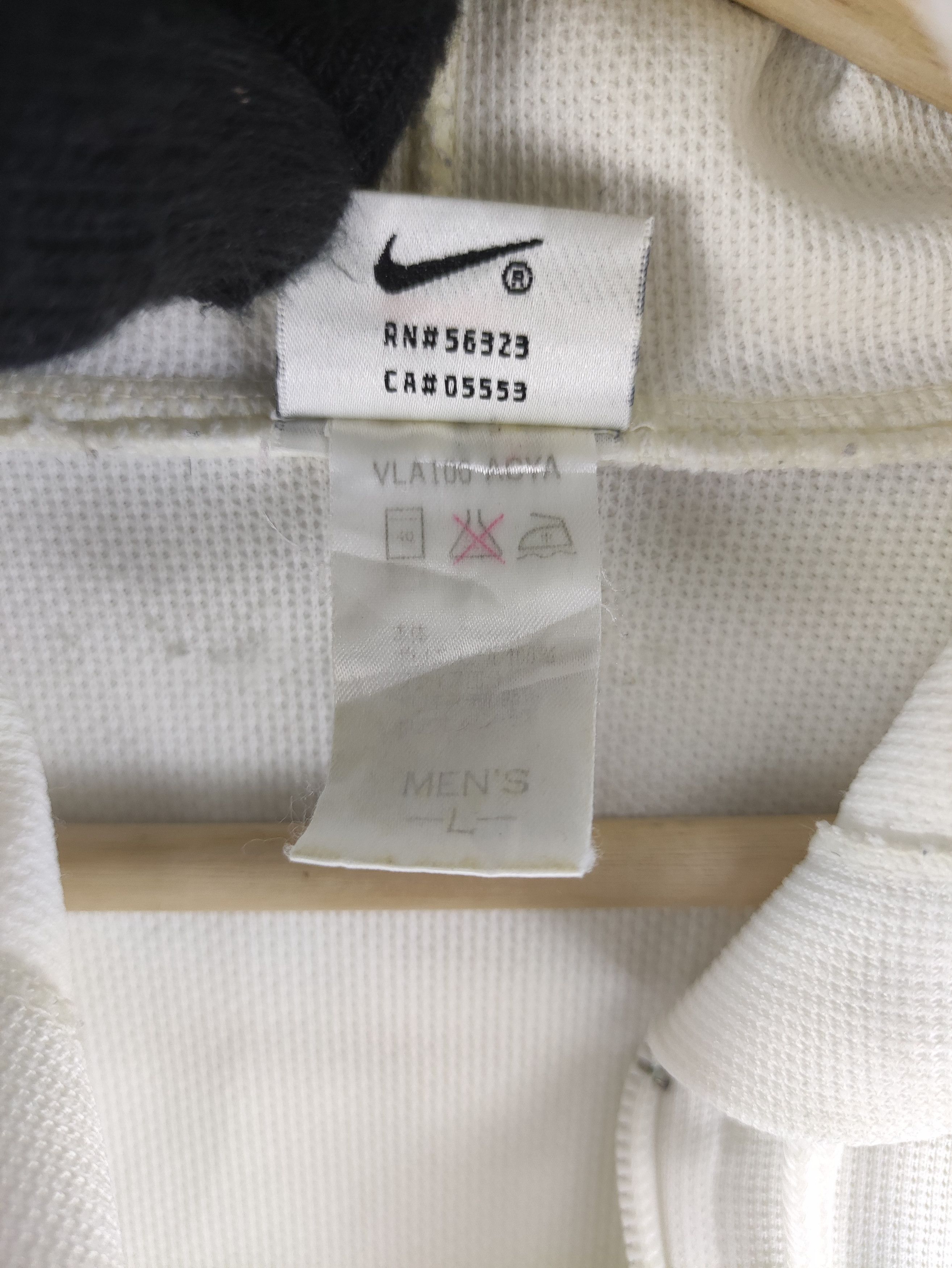 Nike Vintage Nike Swoosh Sweater Hoodie Pullover Size US L / EU 52-54 / 3 - 6 Thumbnail