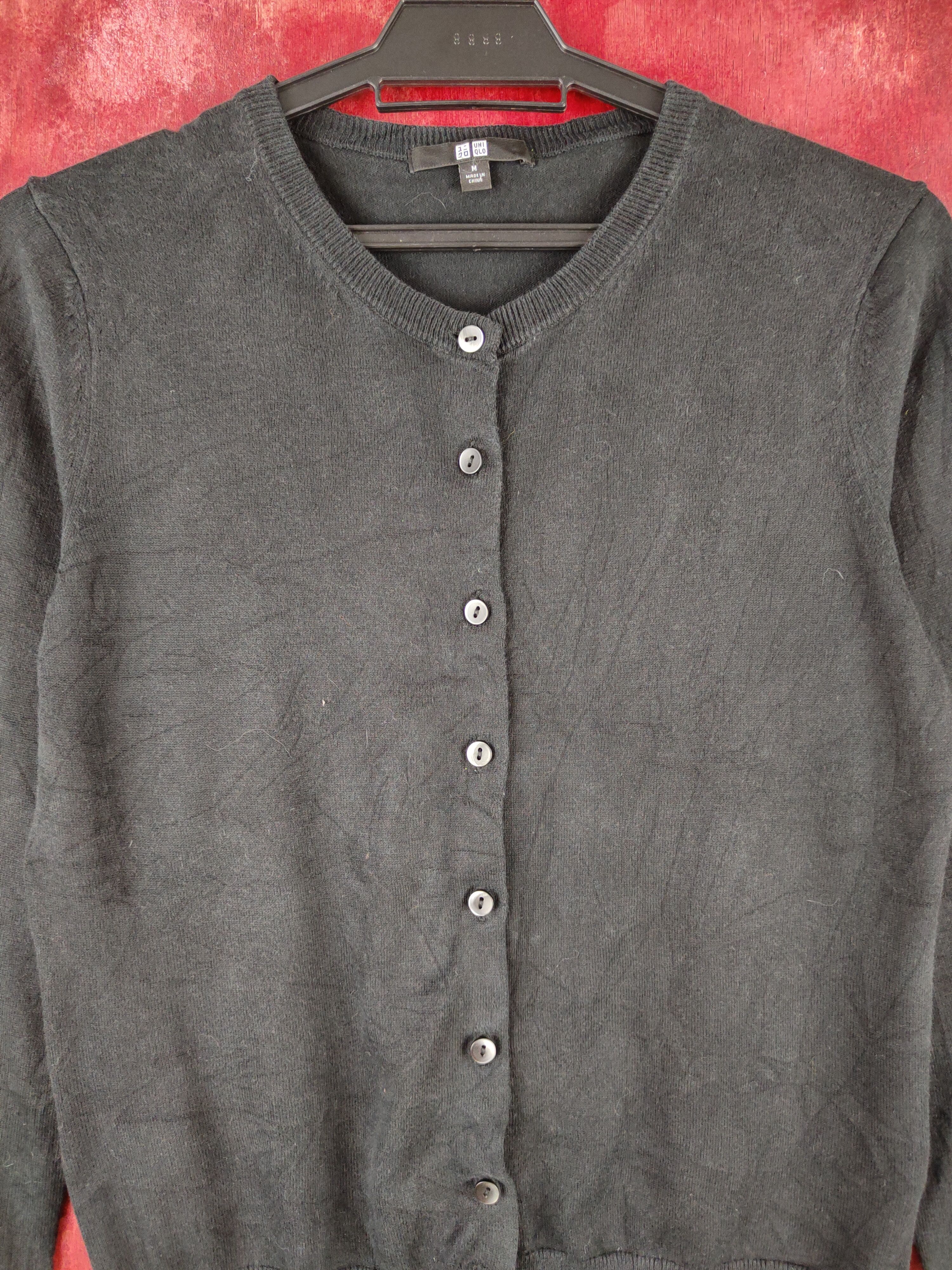 Japanese Brand Uniqlo distressed vintage plain Black Cardigan #S932 Size M / US 6-8 / IT 42-44 - 2 Thumbnail