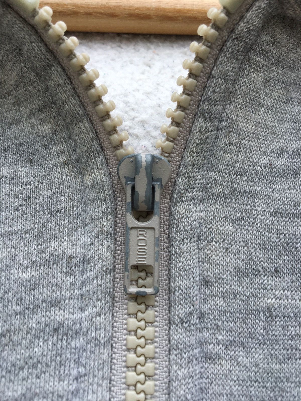 Hysteric Glamour Rare Vtg Hysteric Glamour Big Logo Zipper Hoodie Size US S / EU 44-46 / 1 - 14 Thumbnail