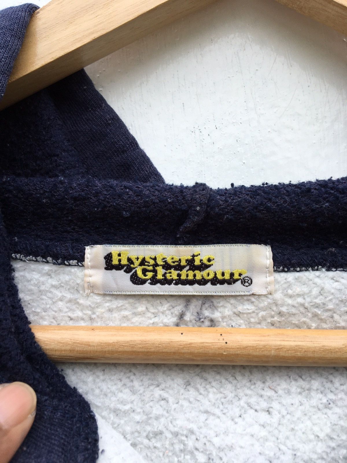 Hysteric Glamour Rare Vtg Hysteric Glamour Big Logo Zipper Hoodie Size US S / EU 44-46 / 1 - 13 Thumbnail