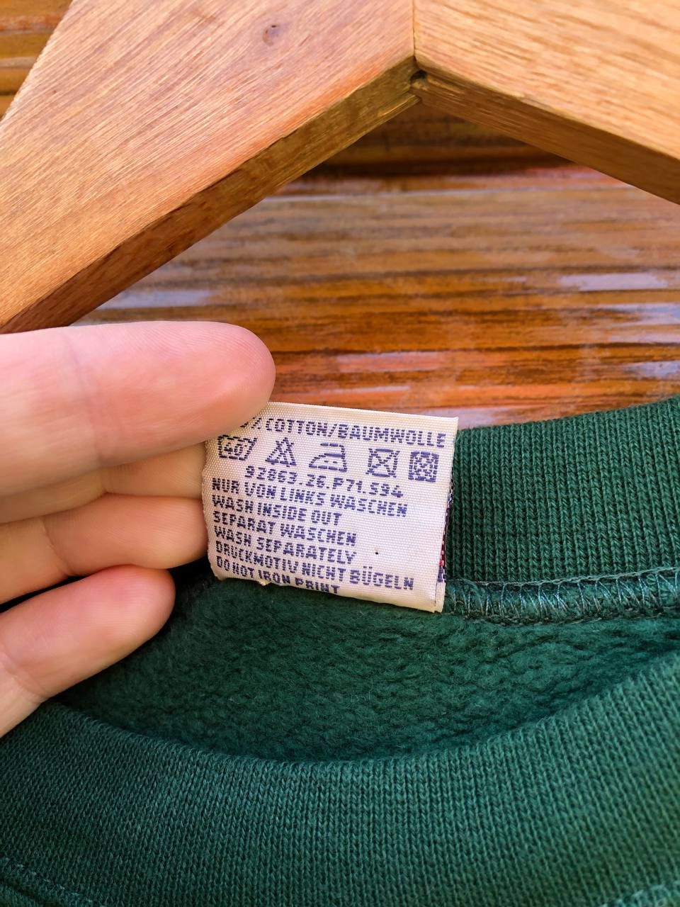 Levi's Vintage Levis sweater Size US L / EU 52-54 / 3 - 5 Thumbnail