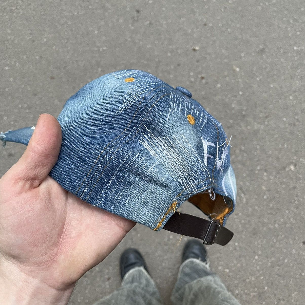 Vintage Vintage Y2K Denim Cap Skull Crossbones Studded Streetwear OS Size ONE SIZE - 5 Thumbnail