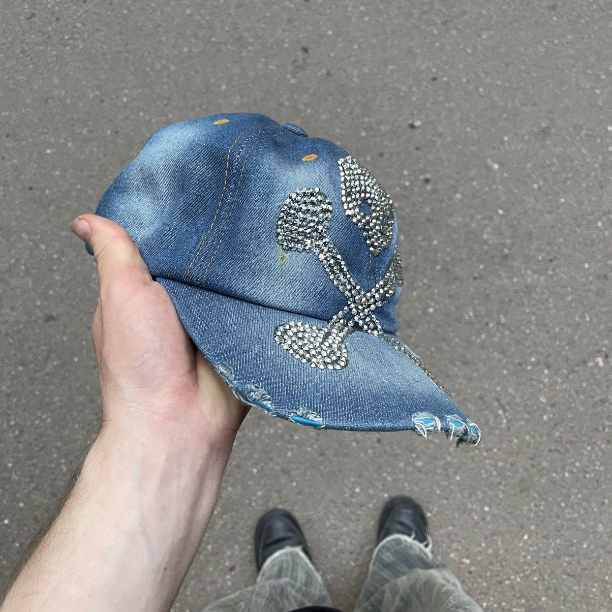 Vintage Vintage Y2K Denim Cap Skull Crossbones Studded Streetwear OS Size ONE SIZE - 7 Thumbnail