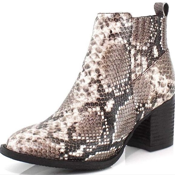 Blondo Noa Brown Snake Waterproof Ankle Boot Outdoor Travel Size US 9 / IT 39 - 1 Thumbnail