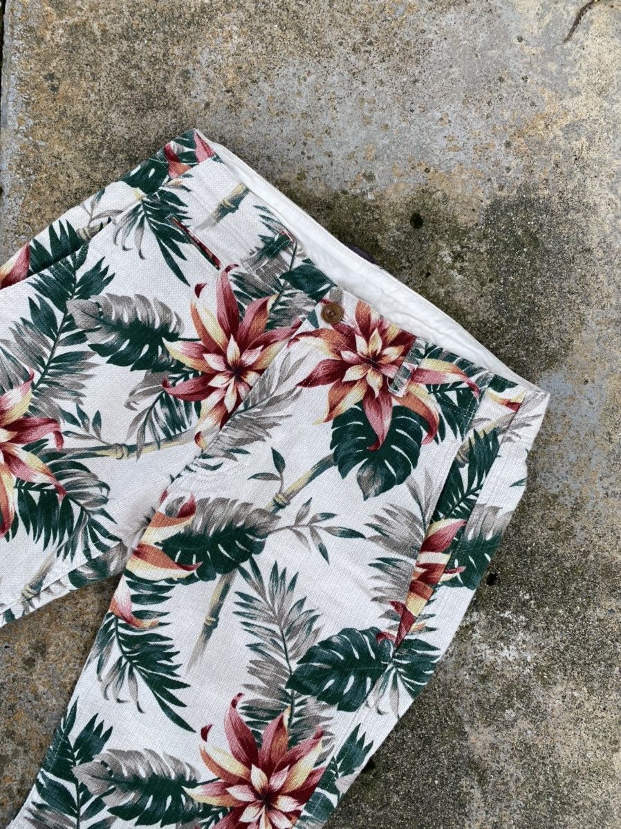 Journal Standard Journal Standard Floral Pants Size US 31 - 3 Thumbnail