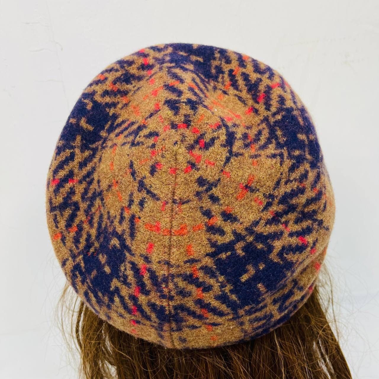 Vivienne Westwood RIP VIVIENNE WESTWOOD HAT Size ONE SIZE - 4 Thumbnail