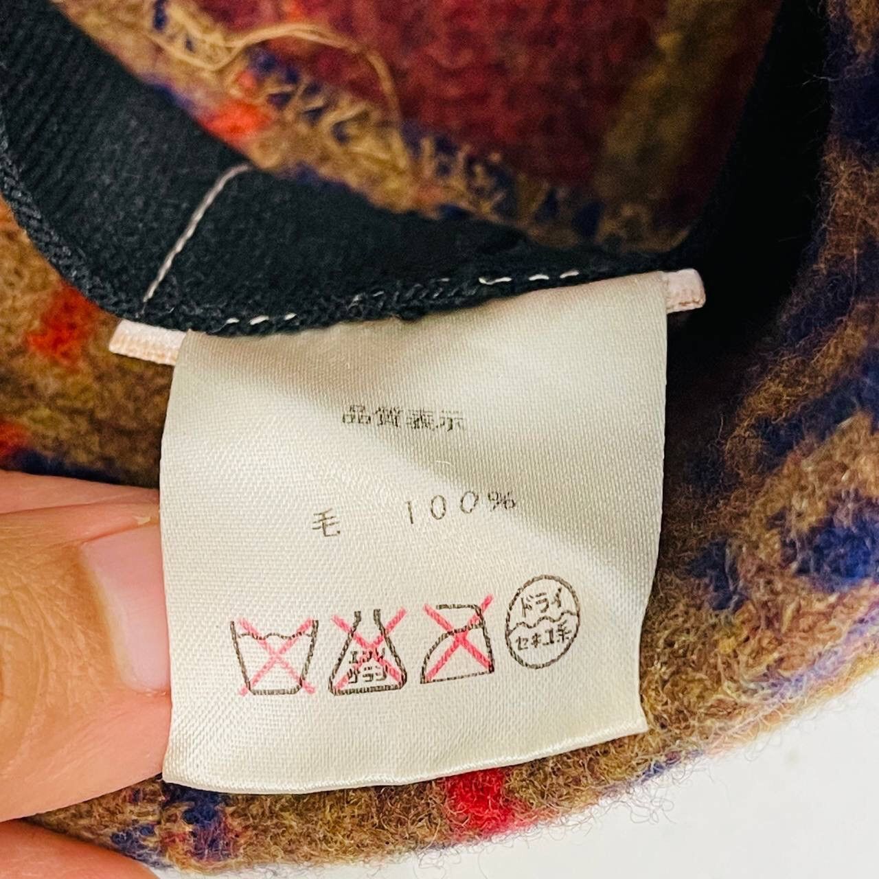 Vivienne Westwood RIP VIVIENNE WESTWOOD HAT Size ONE SIZE - 9 Thumbnail