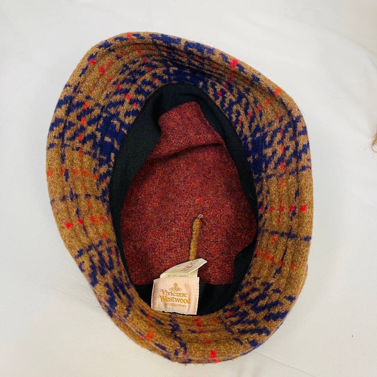 Vivienne Westwood RIP VIVIENNE WESTWOOD HAT Size ONE SIZE - 7 Thumbnail