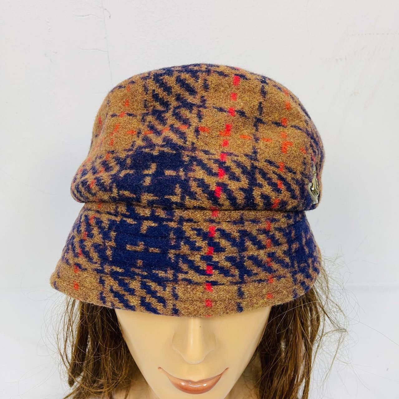 Vivienne Westwood RIP VIVIENNE WESTWOOD HAT Size ONE SIZE - 2 Thumbnail