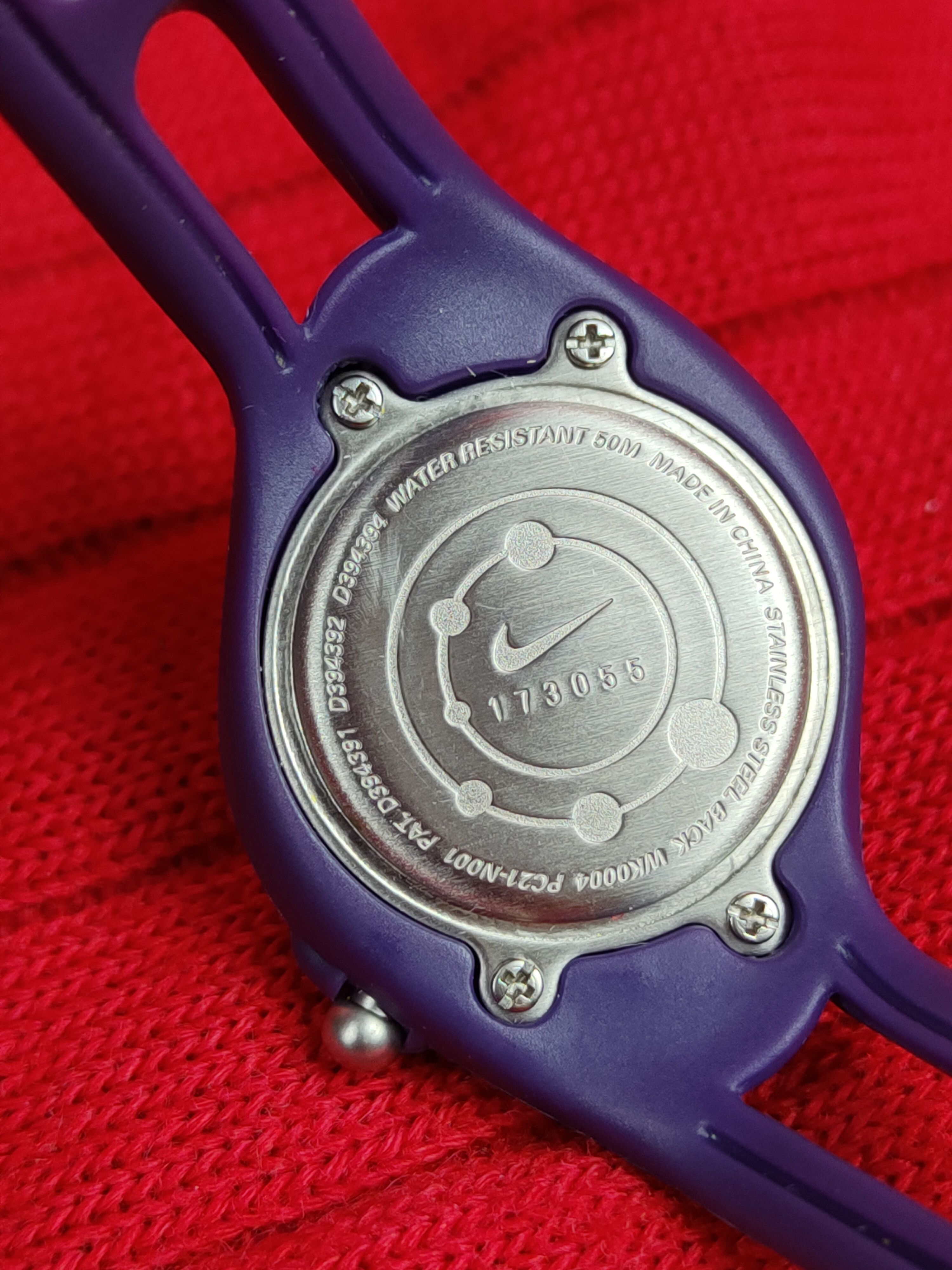 Nike DL Nike Analog Vintage Sports Watch #J016s Size ONE SIZE - 12 Thumbnail