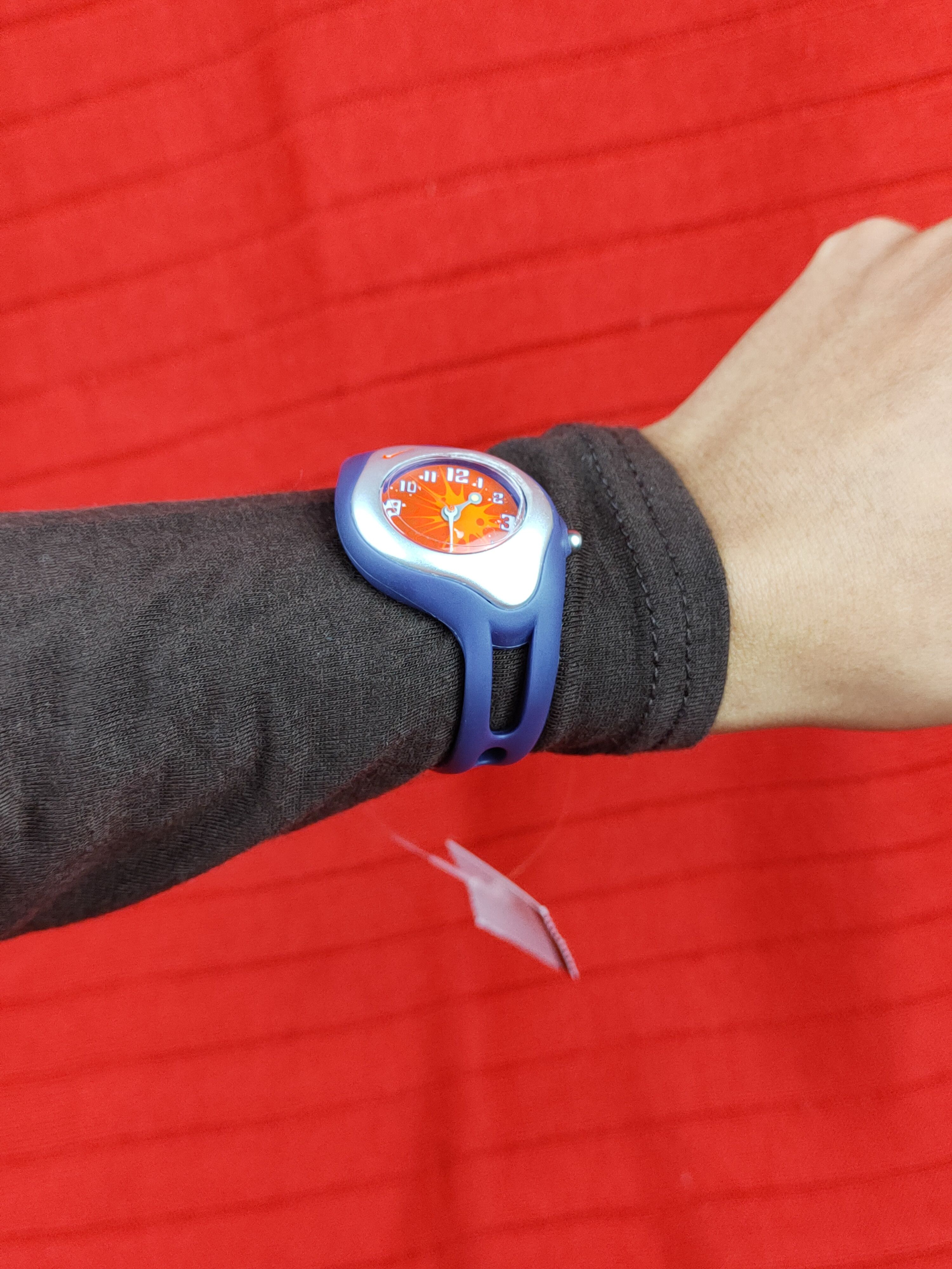 Nike DL Nike Analog Vintage Sports Watch #J016s Size ONE SIZE - 17 Thumbnail