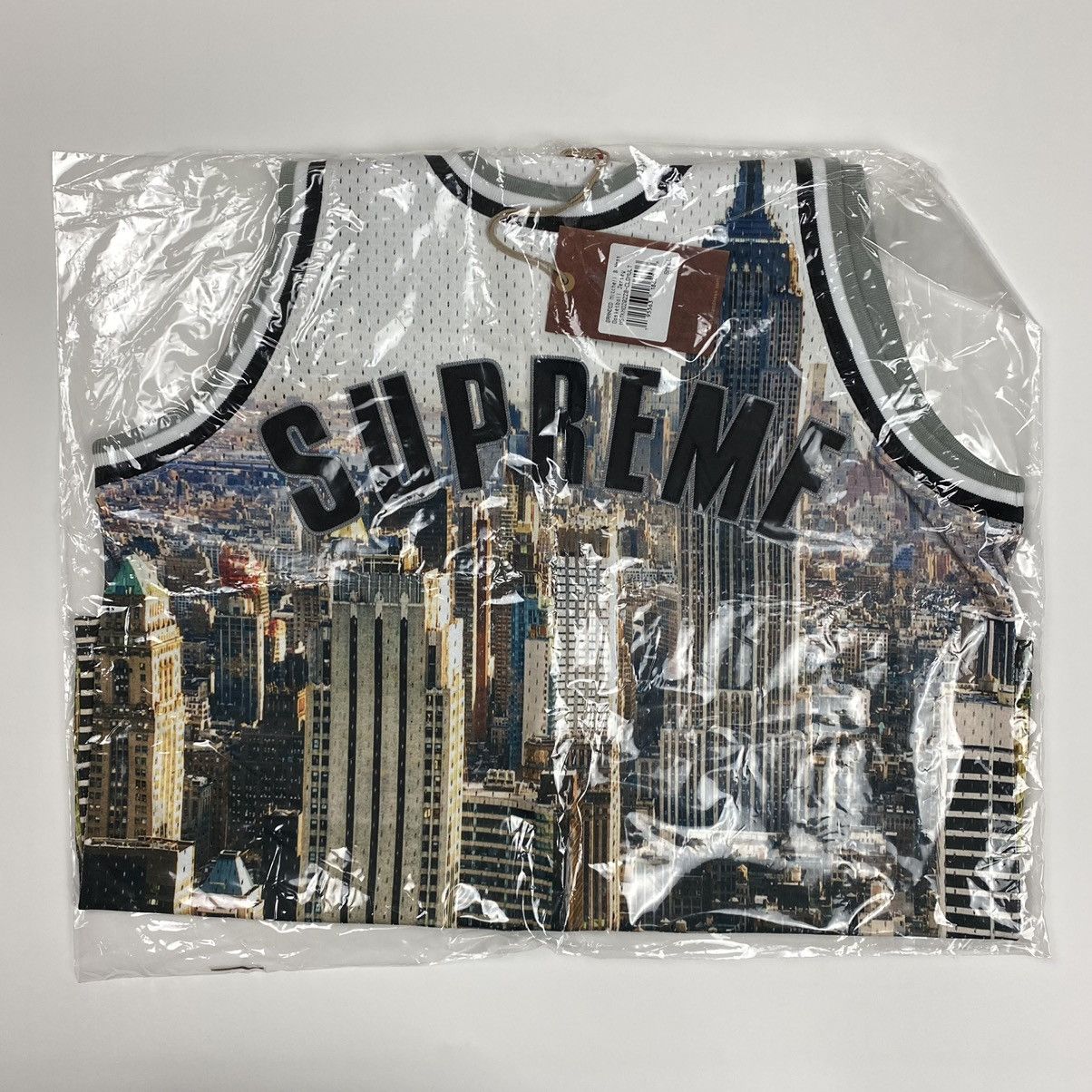 Mitchell & Ness × Supreme Supreme Mitchell & Ness Basketball Jersey SS21 Size US S / EU 44-46 / 1 - 4 Thumbnail