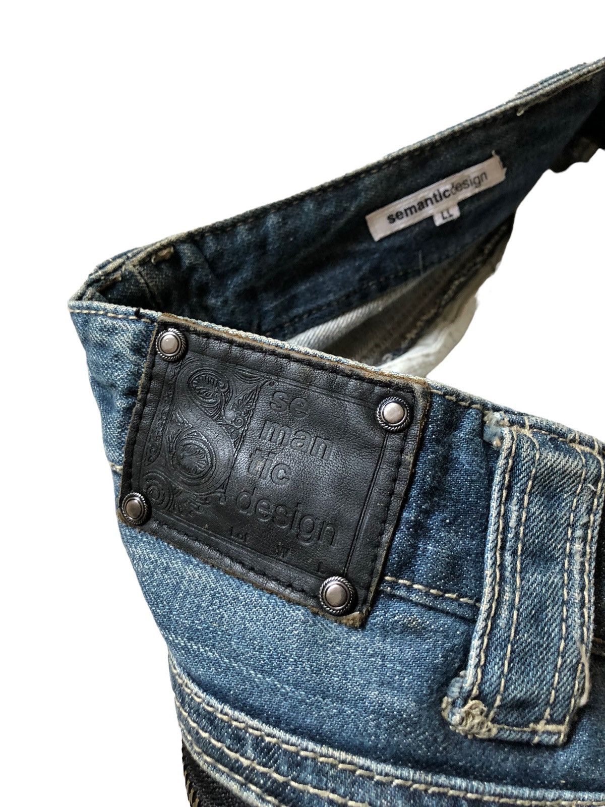 semanticdesign 2000s Semanticdesign Baggy Distressed Trashed Jeans Size US 34 / EU 50 - 12 Thumbnail