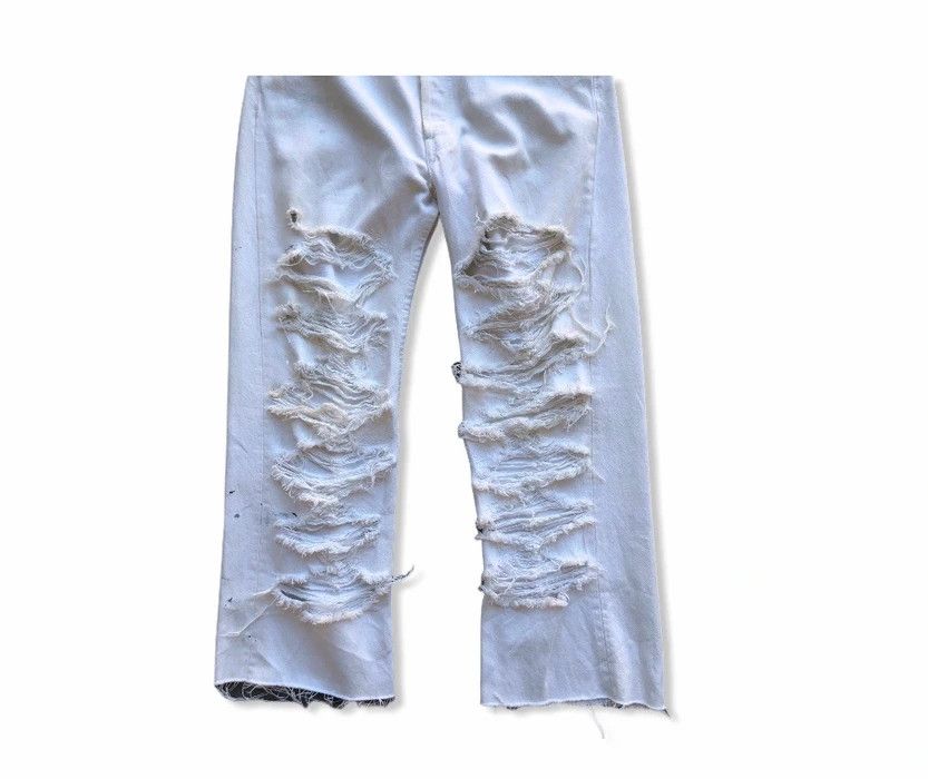 Levi's Vintage Levi’s 501xxx Distressed White Denim Pant Size US 31 - 5 Thumbnail