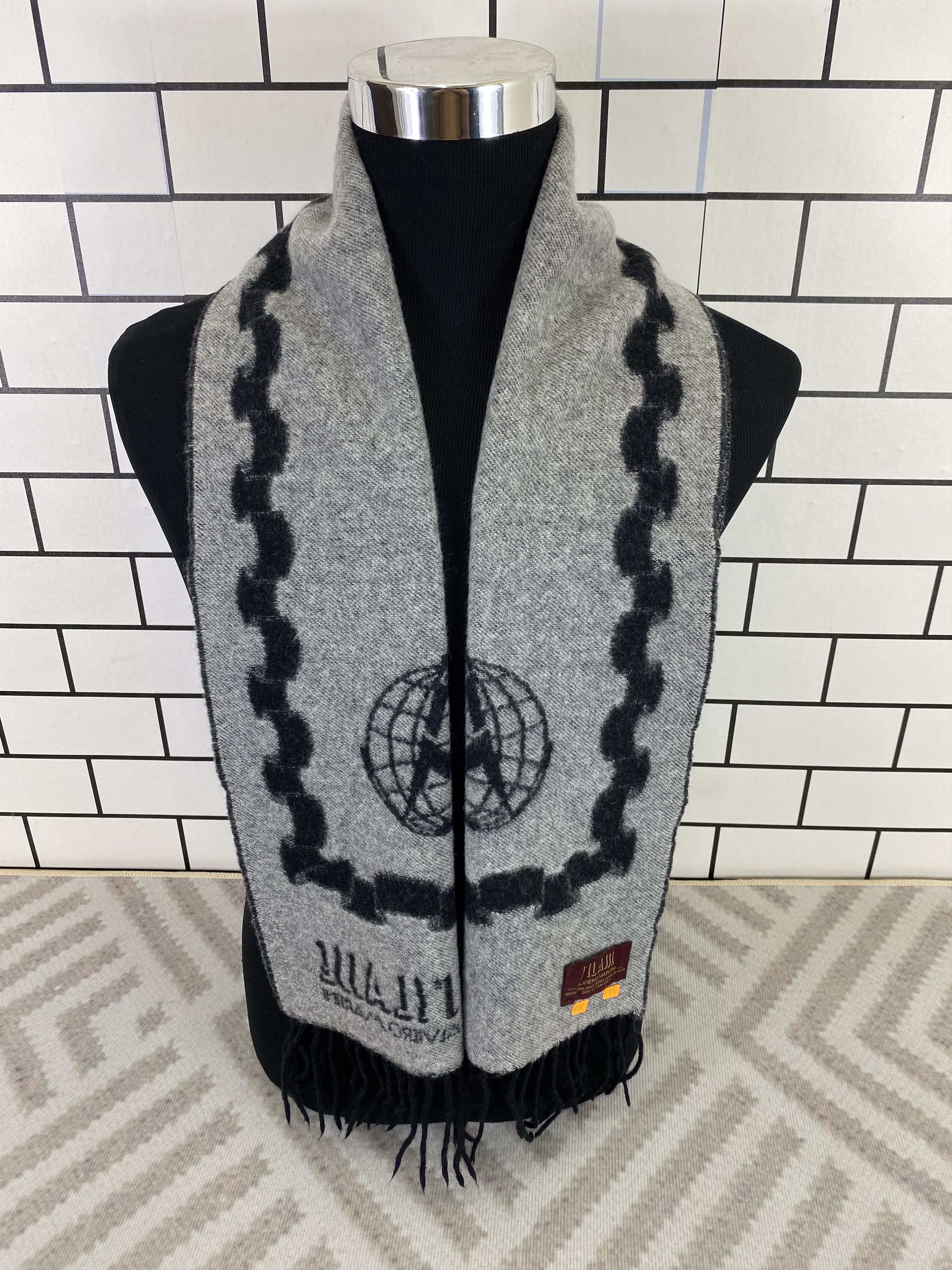 Alviero Martini Alviero Martini Scarf / Muffler / Neckwear Size ONE SIZE - 1 Thumbnail