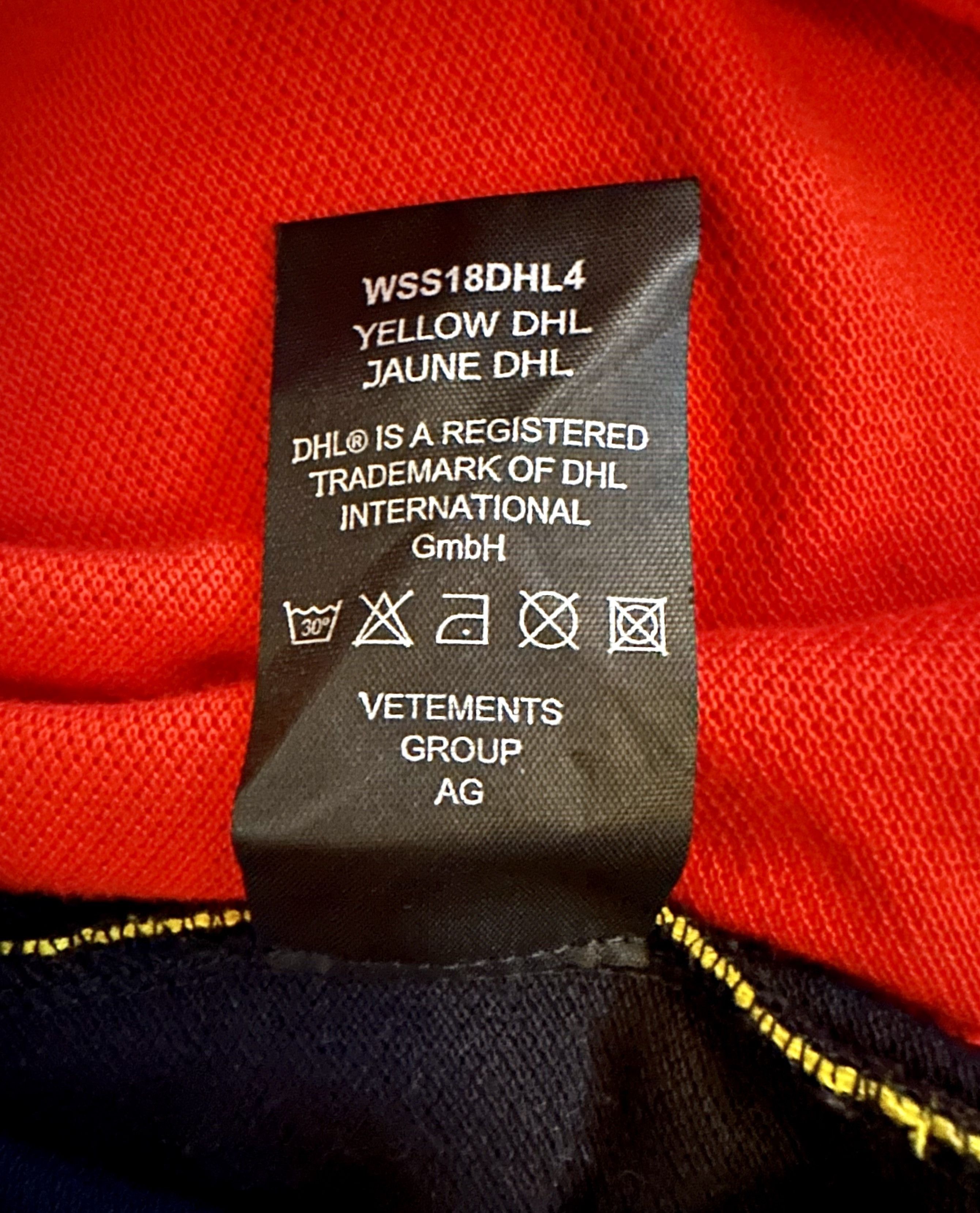 Vetements SS18 Colourblock DHL Reversible Polo Shirt Tee Size US S / EU 44-46 / 1 - 8 Thumbnail