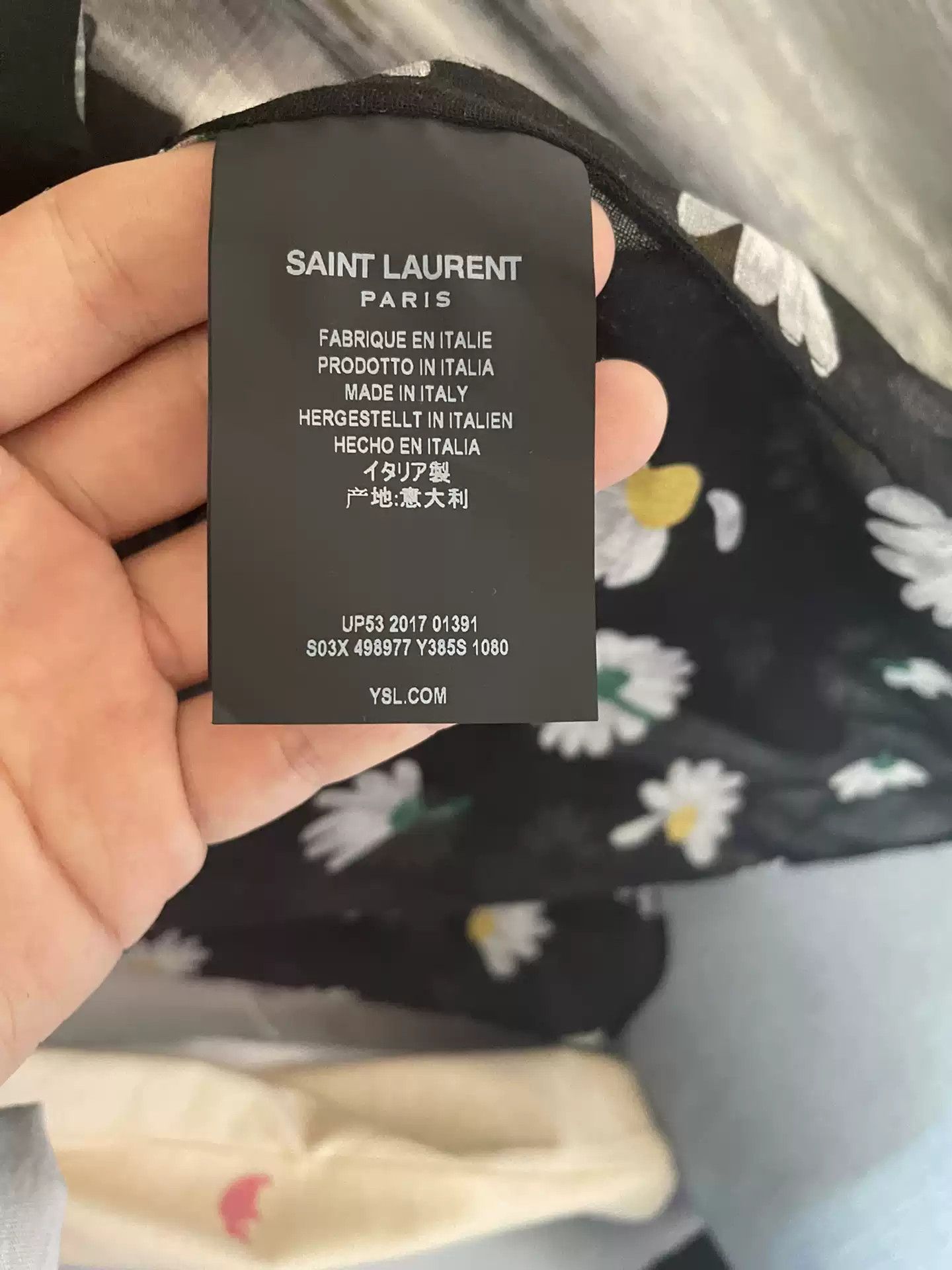 Saint Laurent Paris Saint Laurent Chrysanthemum Shirt Size 42 Size US M / EU 48-50 / 2 - 3 Thumbnail