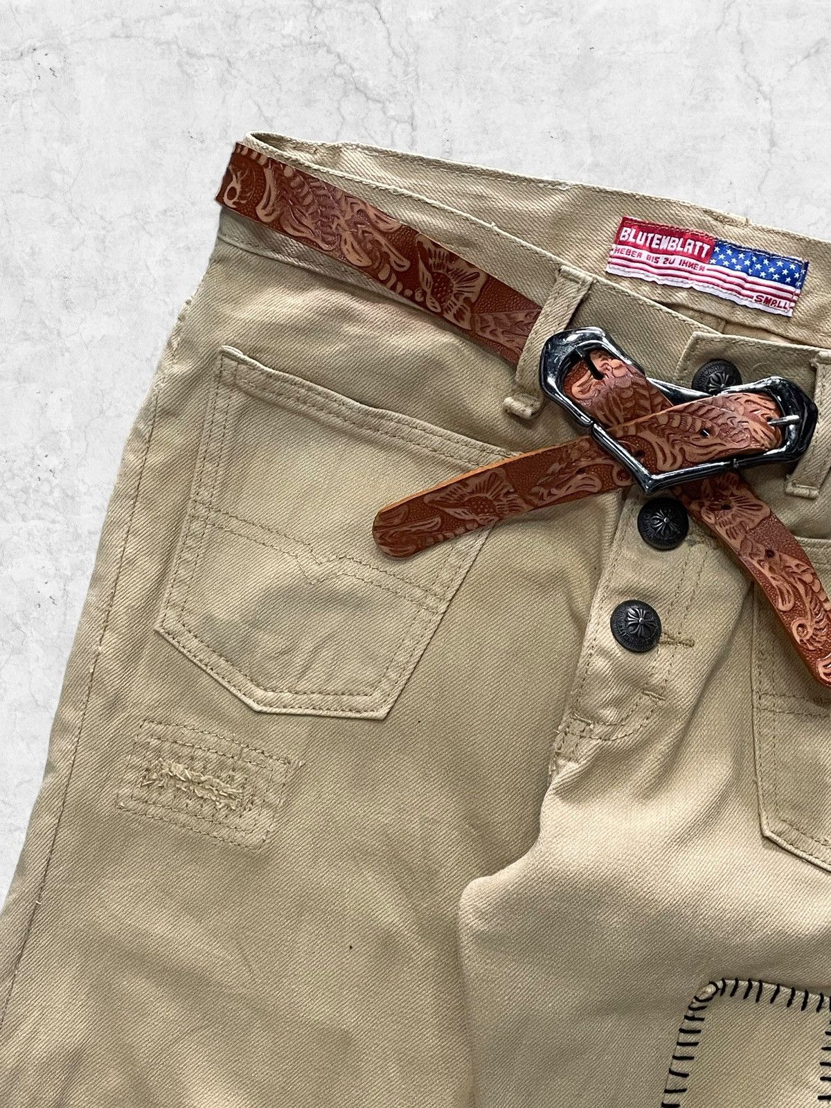 Rei Kawakubo × Tornado Mart Vintage Blutenblatt Patchwork Flared Denim With Leather Belt Size US 32 / EU 48 - 6 Thumbnail