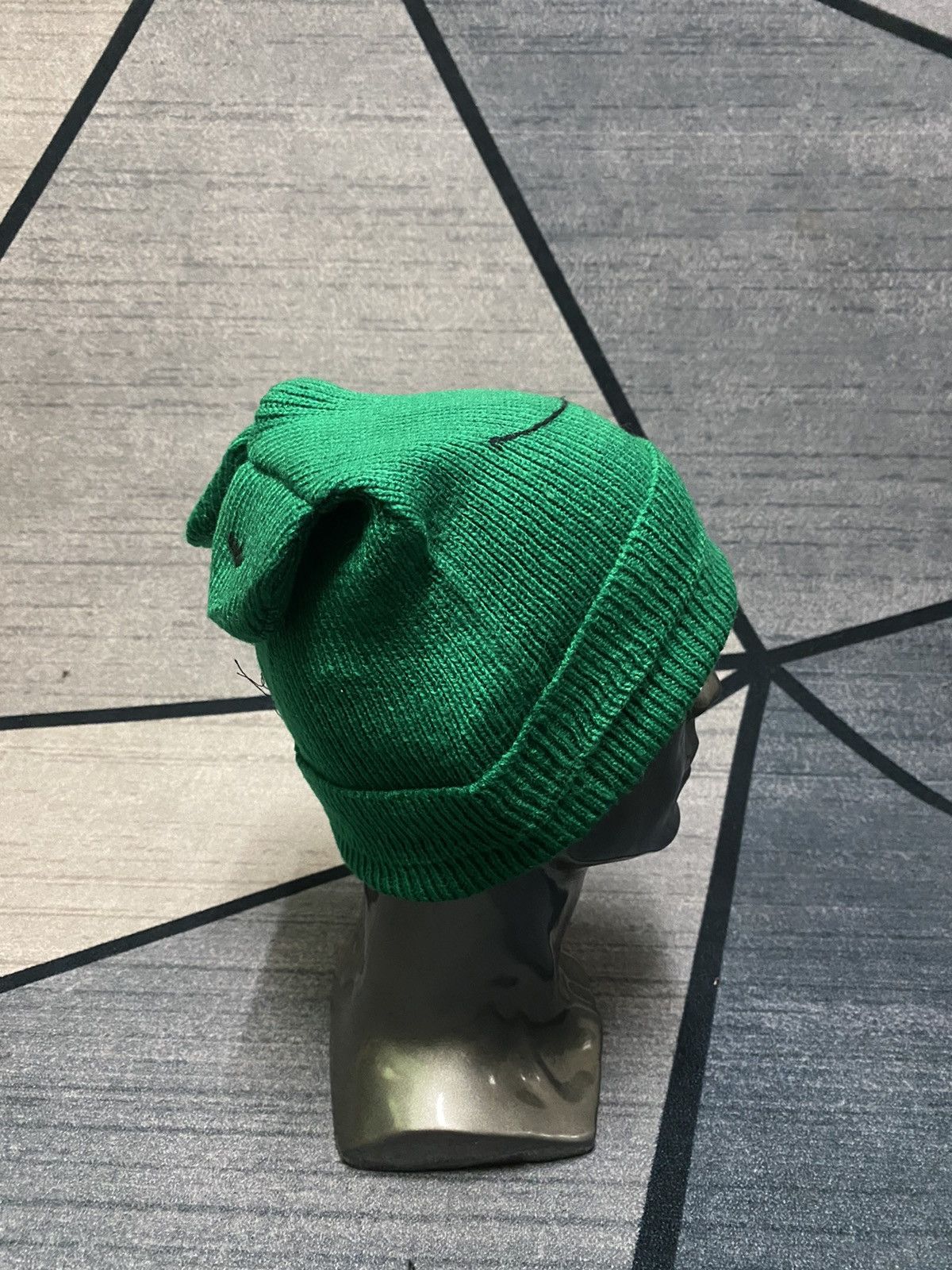Japanese Brand Japanese Bunny Horn Ear Green Smile Beanie Hat Size ONE SIZE - 2 Thumbnail
