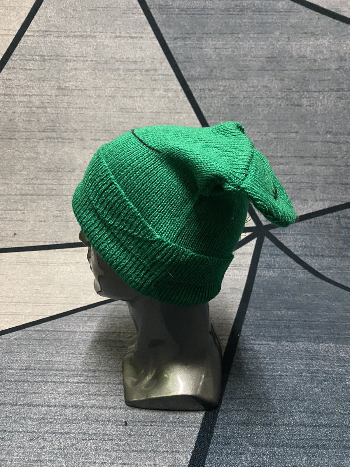 Japanese Brand Japanese Bunny Horn Ear Green Smile Beanie Hat Size ONE SIZE - 3 Thumbnail