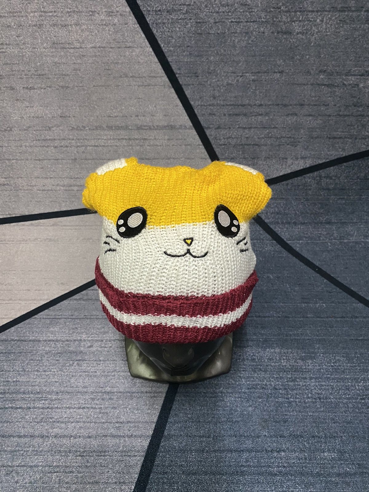 Cartoon Network HAMTARO Anime Cartoon Little Hamster Beanie Hat Size ONE SIZE - 2 Thumbnail