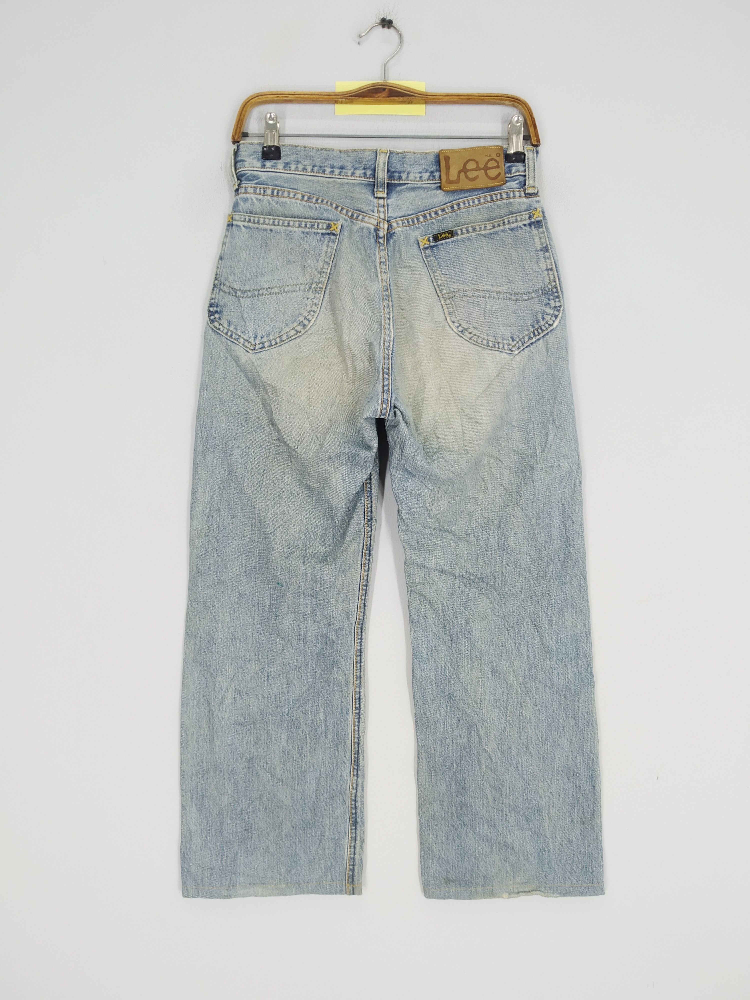 Jean × Lee × Vintage Size 30 Vintage Lee Riders Jeans Stonewash Blue Denim Jeans Size US 30 / EU 46 - 2 Thumbnail