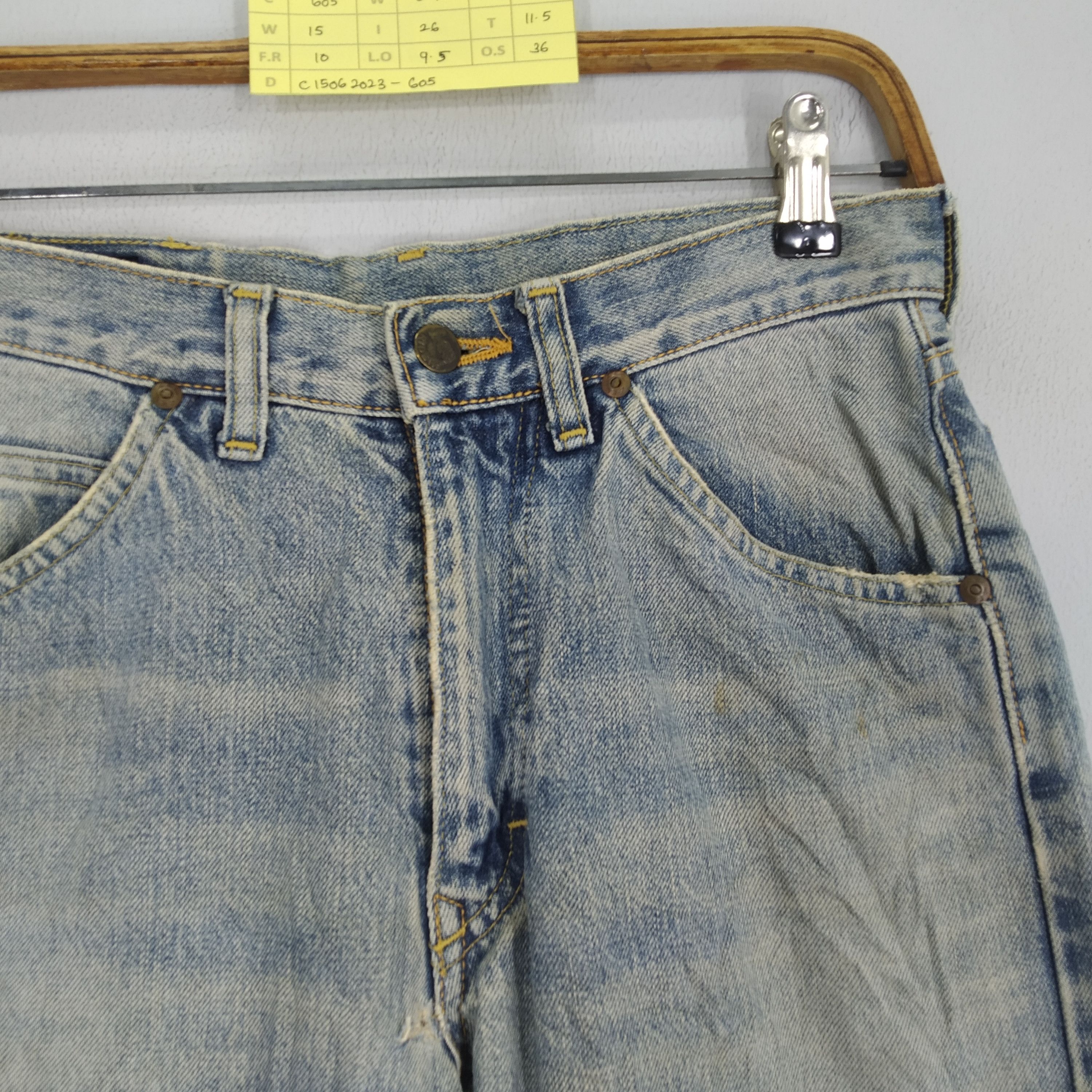 Jean × Lee × Vintage Size 30 Vintage Lee Riders Jeans Stonewash Blue Denim Jeans Size US 30 / EU 46 - 5 Thumbnail