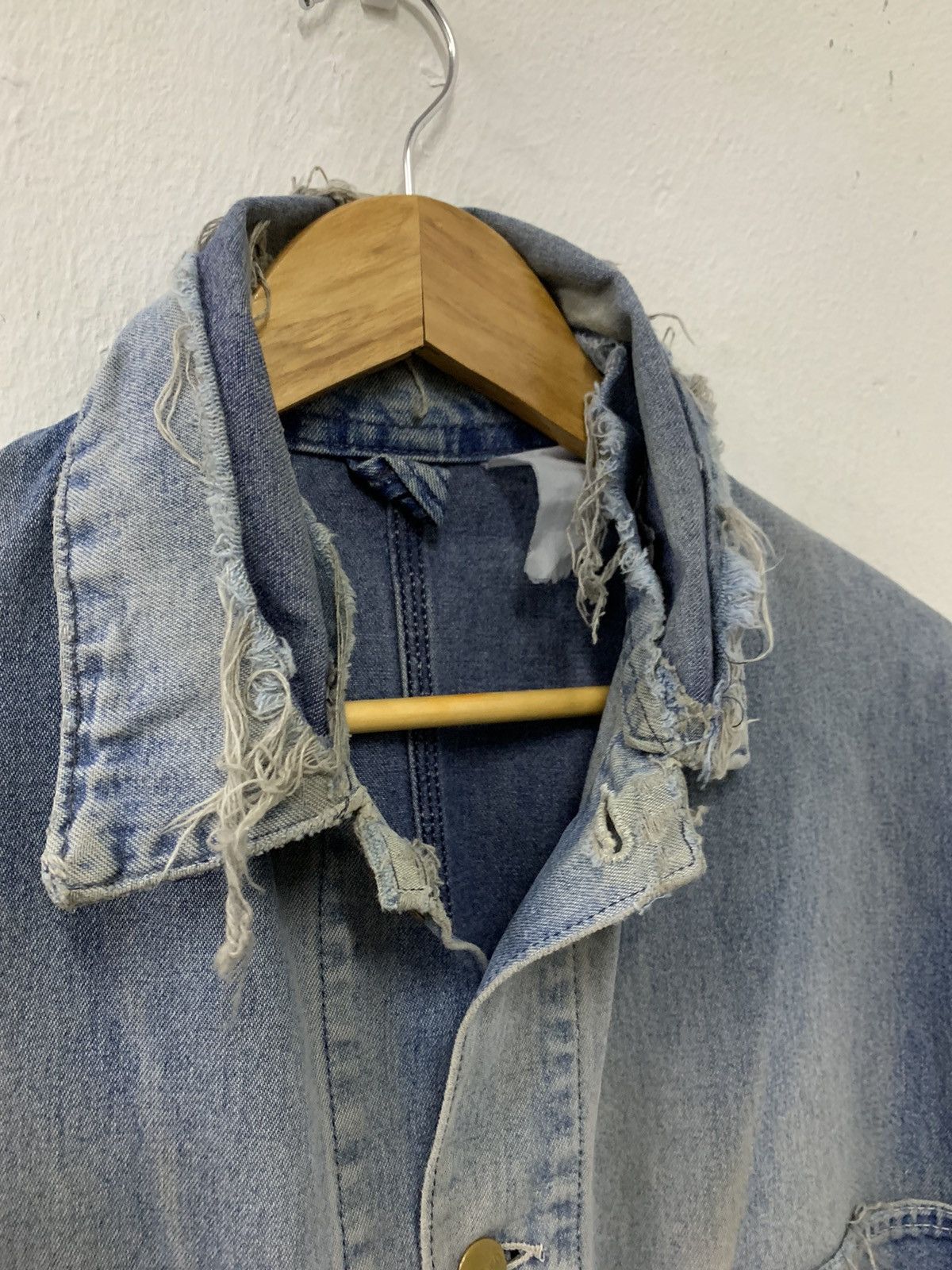 Carhartt Vintage Carhartt Thrashed Chore Denim 90s Size US L / EU 52-54 / 3 - 3 Thumbnail