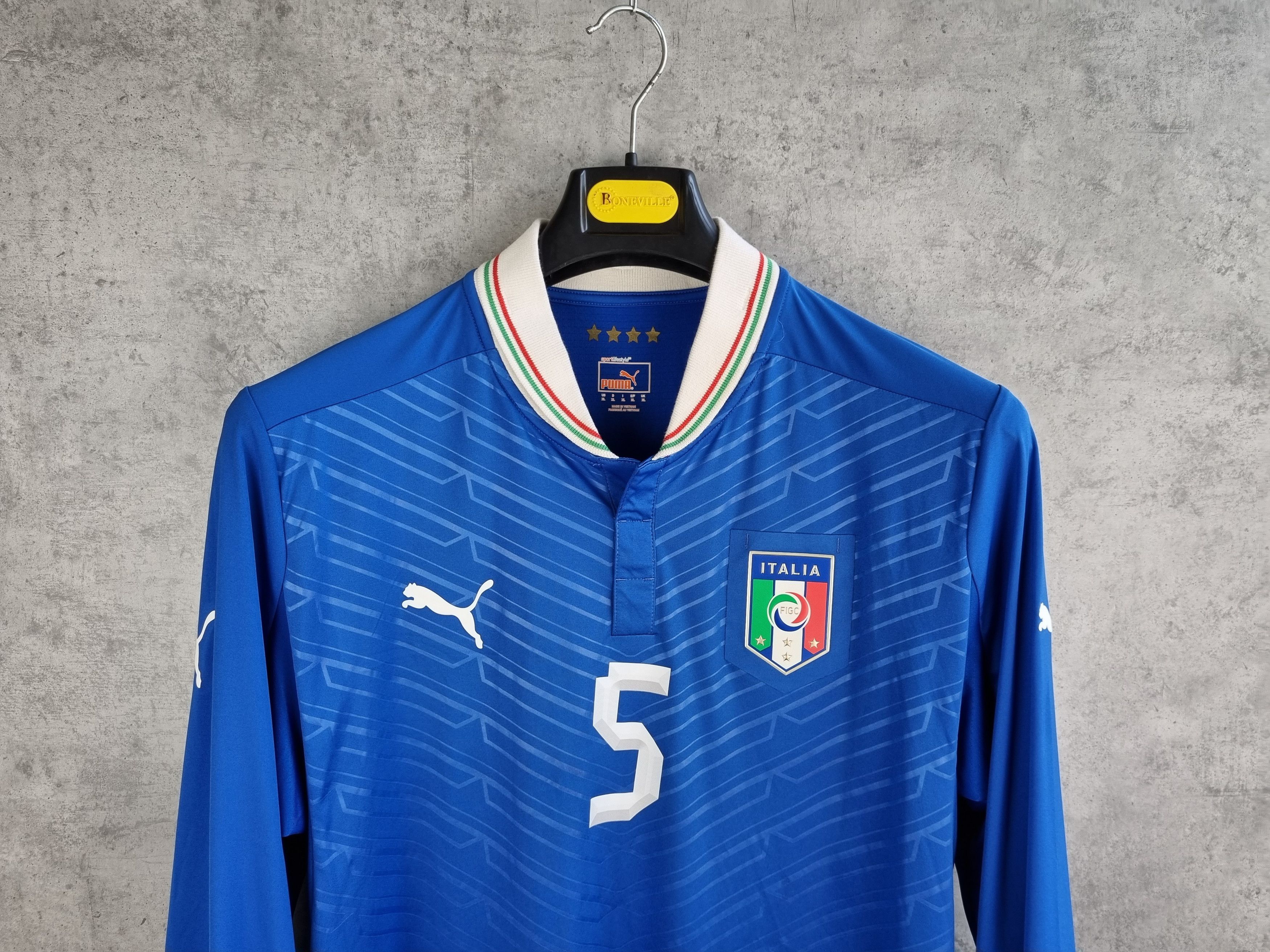 Vintage Rare Simone Feudi #5 Puma Italy Team Soccer Jersey Size US L / EU 52-54 / 3 - 4 Thumbnail
