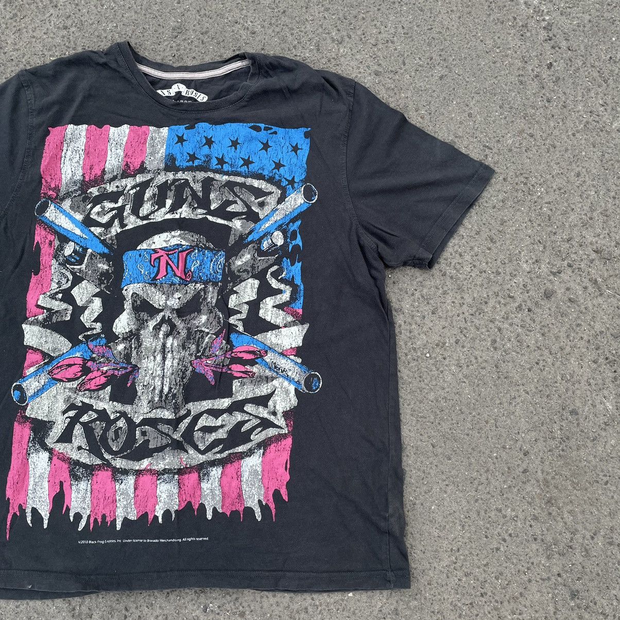 Vintage Vintage Y2K Graphic Tee Band Rock Skulls Grunge Skate XL Size US XL / EU 56 / 4 - 3 Thumbnail
