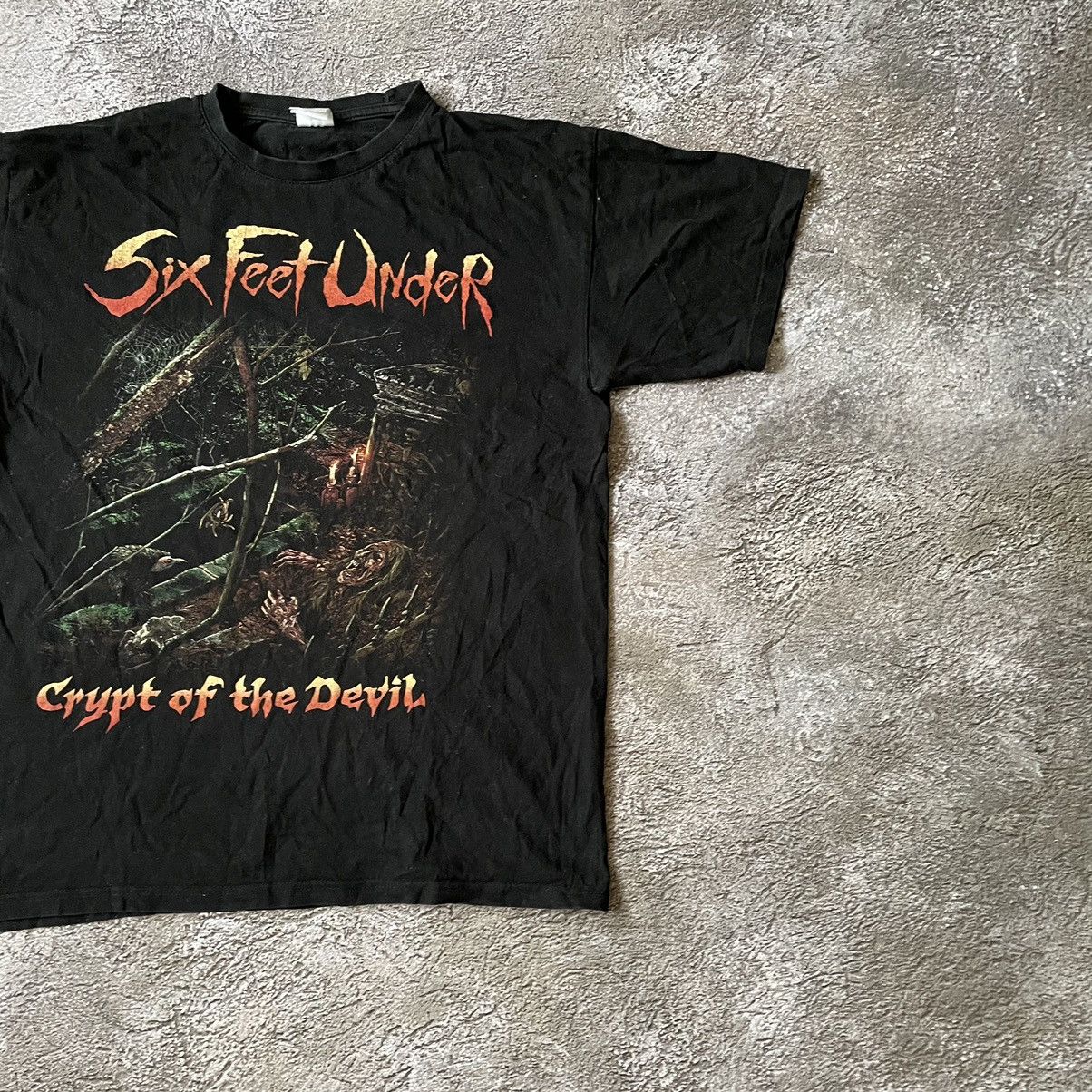 Vintage Vintage 90s Six Feet Under Graphic Tee Horror Punk Dark L Size US L / EU 52-54 / 3 - 3 Thumbnail