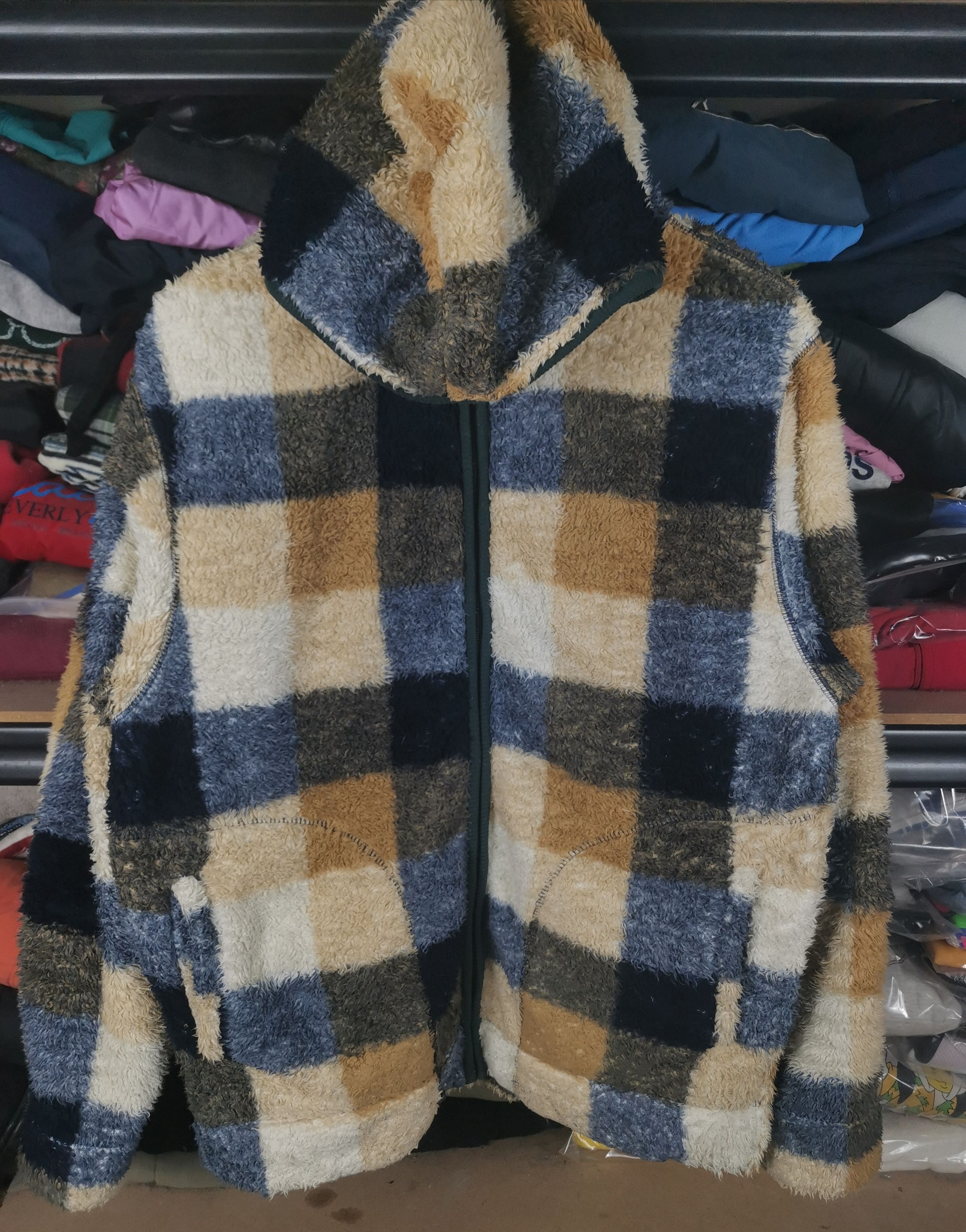 Japanese Brand × Vintage Vintage Japanese Brand Fleece Hoodie Jacket By Famock Size US L / EU 52-54 / 3 - 1 Thumbnail